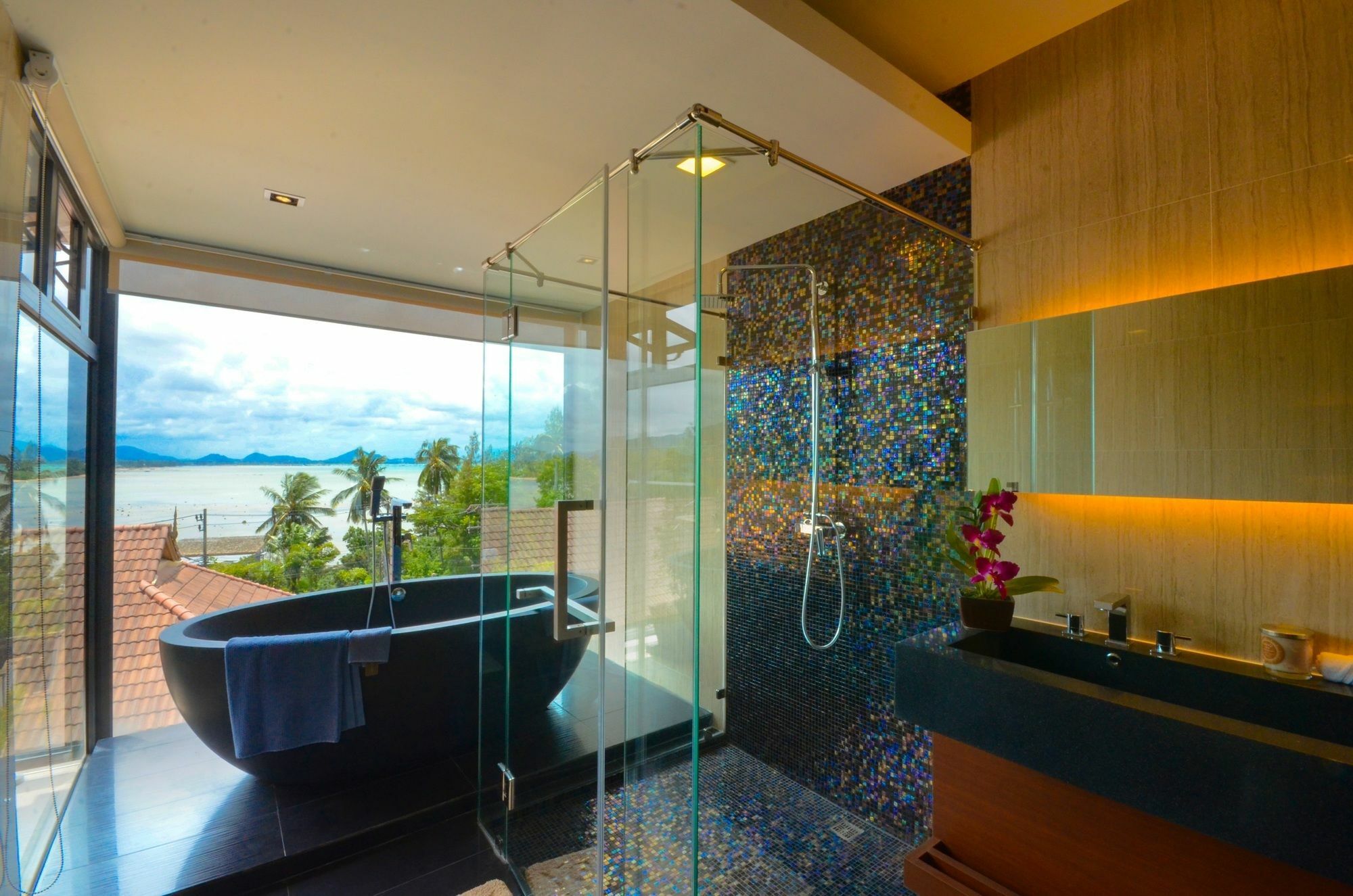 Aqua Apartment *