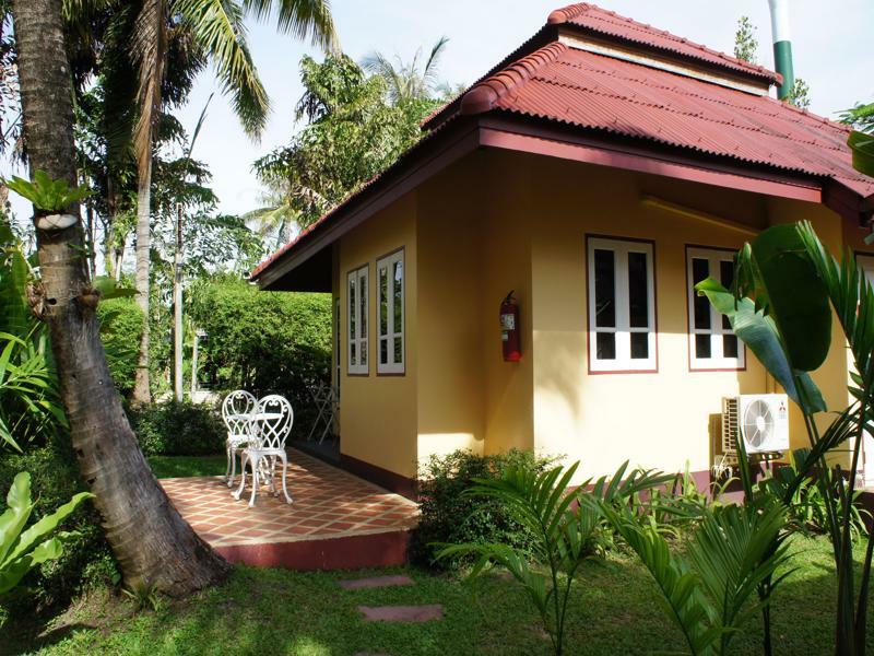 Palm Village 3* Rawai