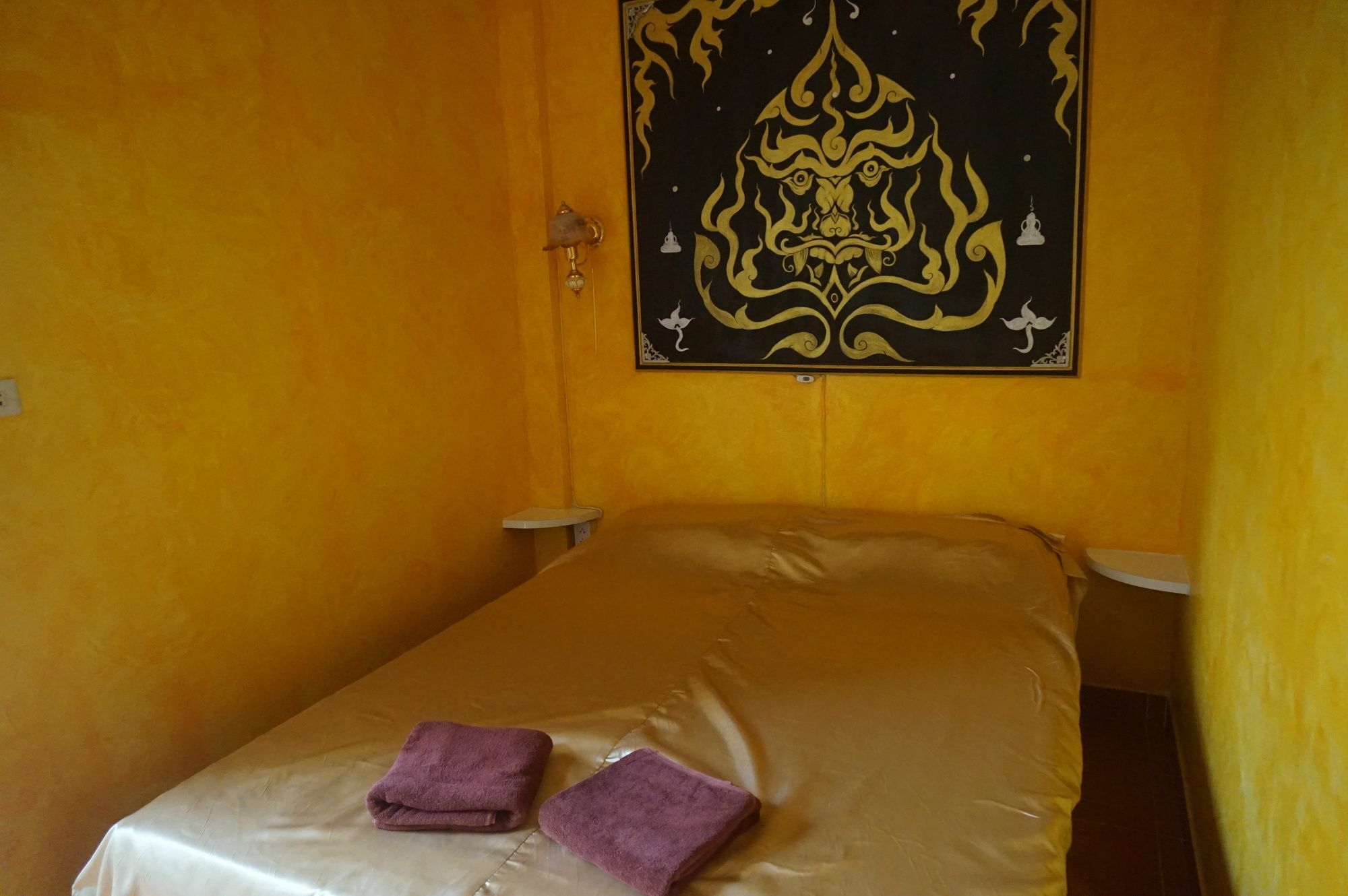 Hotel Ban Elephant Blanc