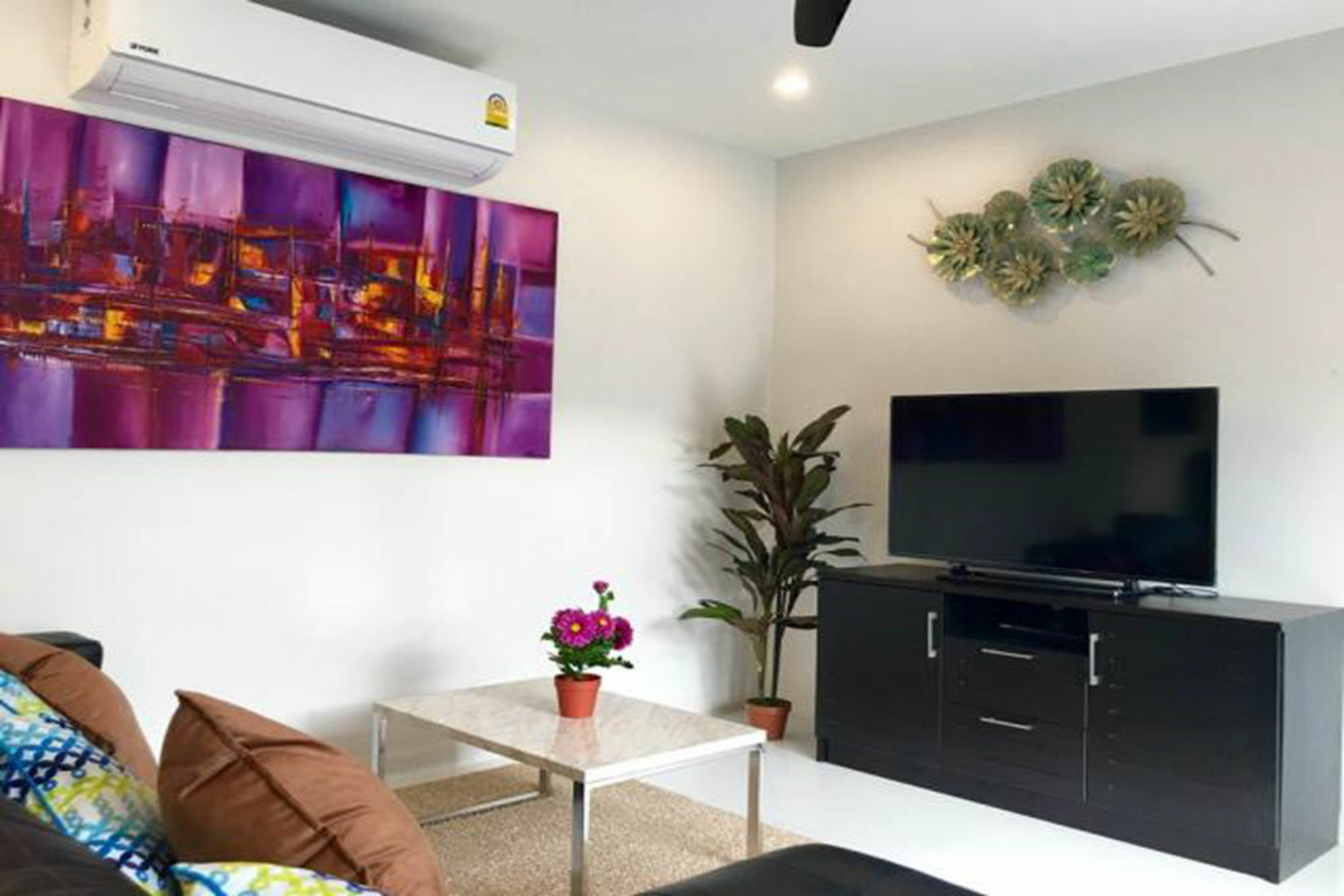 Clos Vougeot By G Estate Villa *