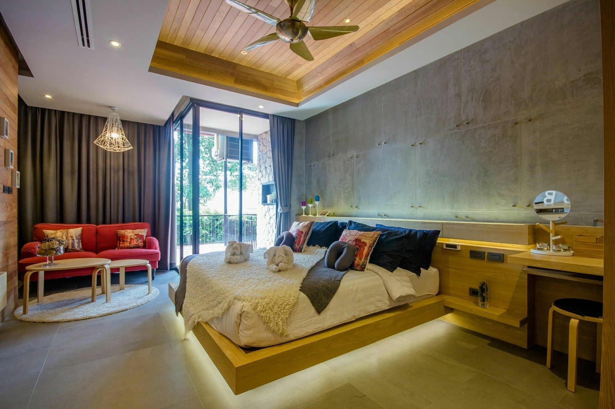 The Relife Naiharn By Atk Hotel