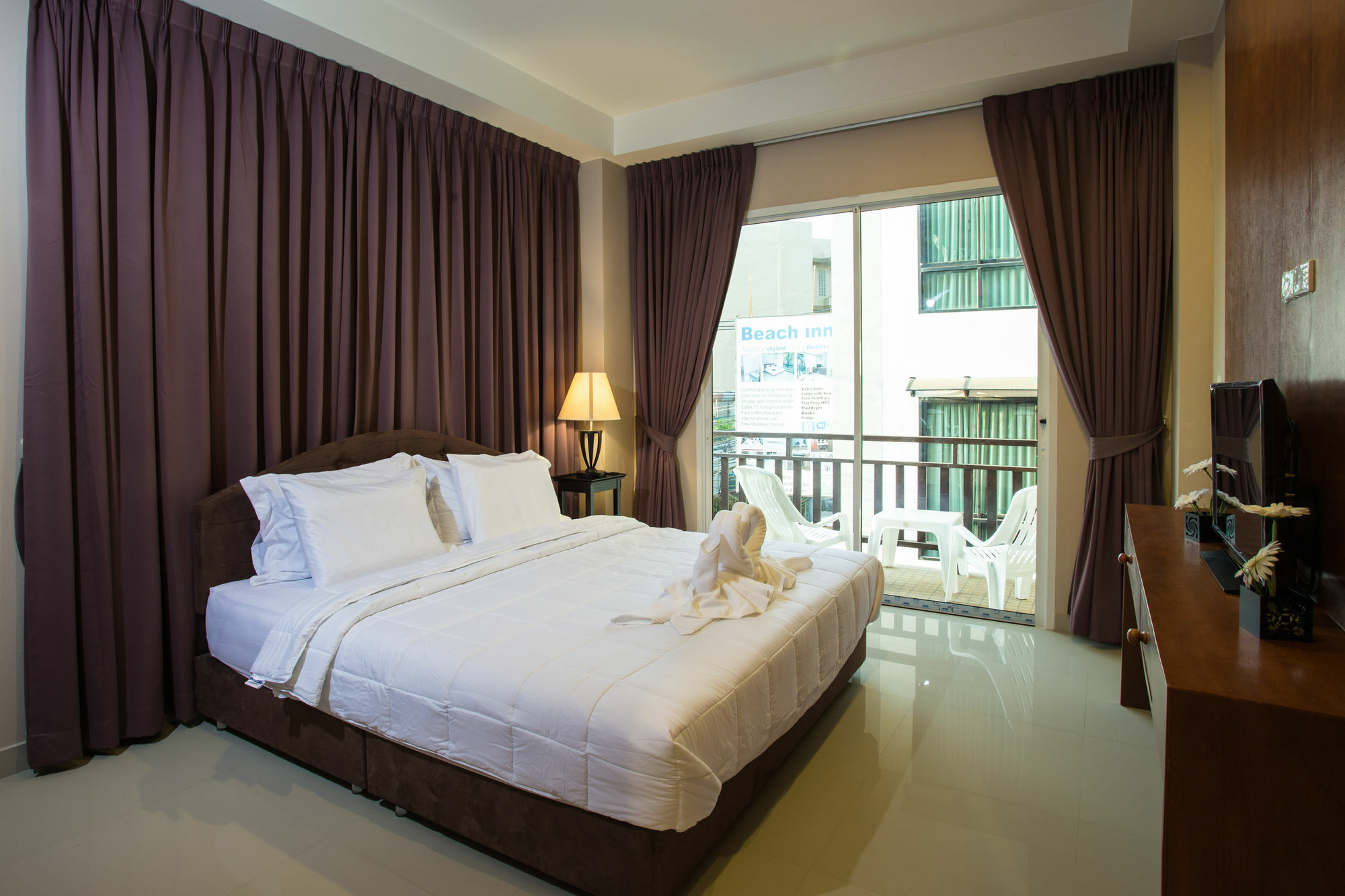 Beachwalk And Hotel
