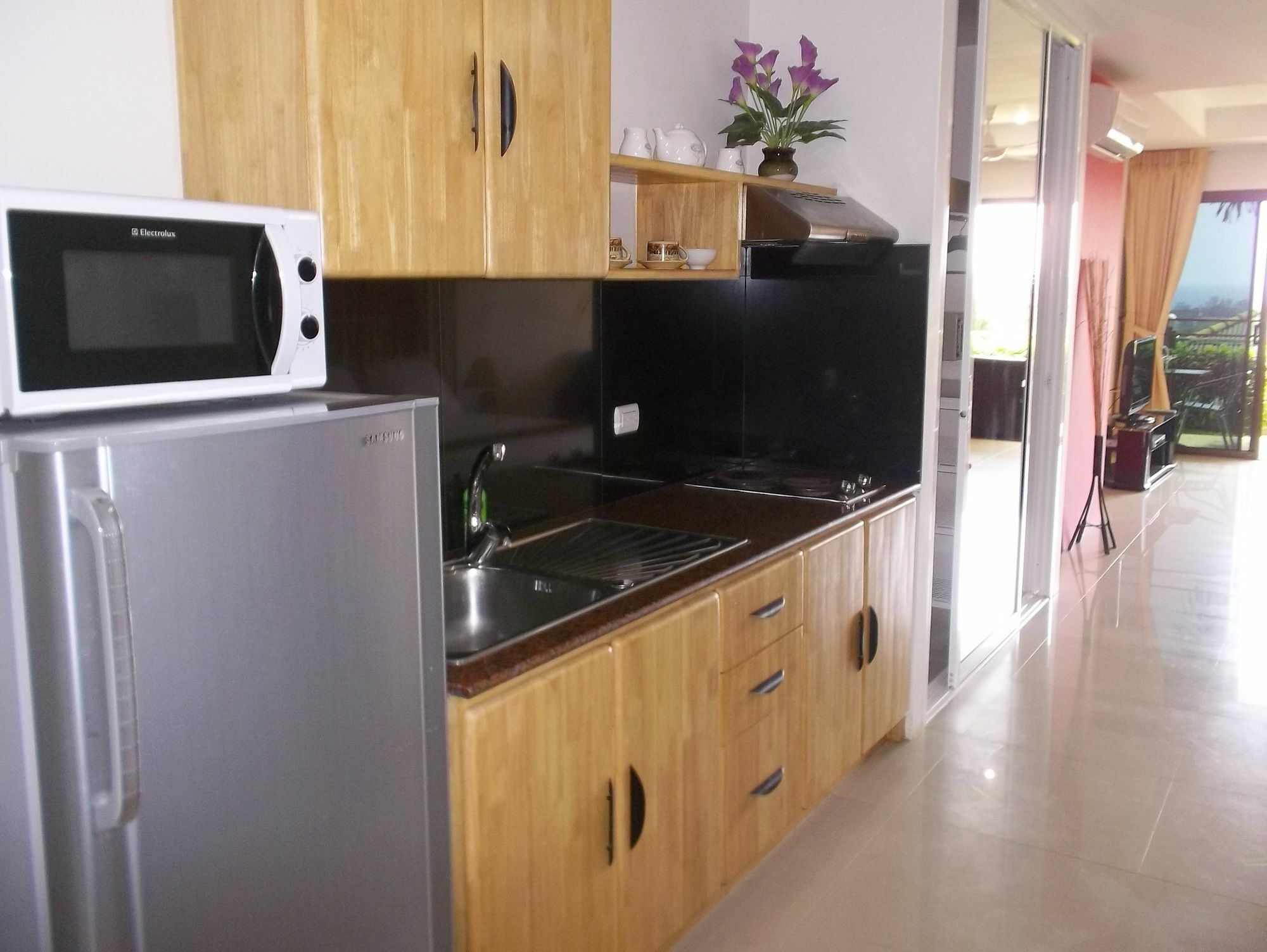 Mountain Seaview Luxury Aparthotel