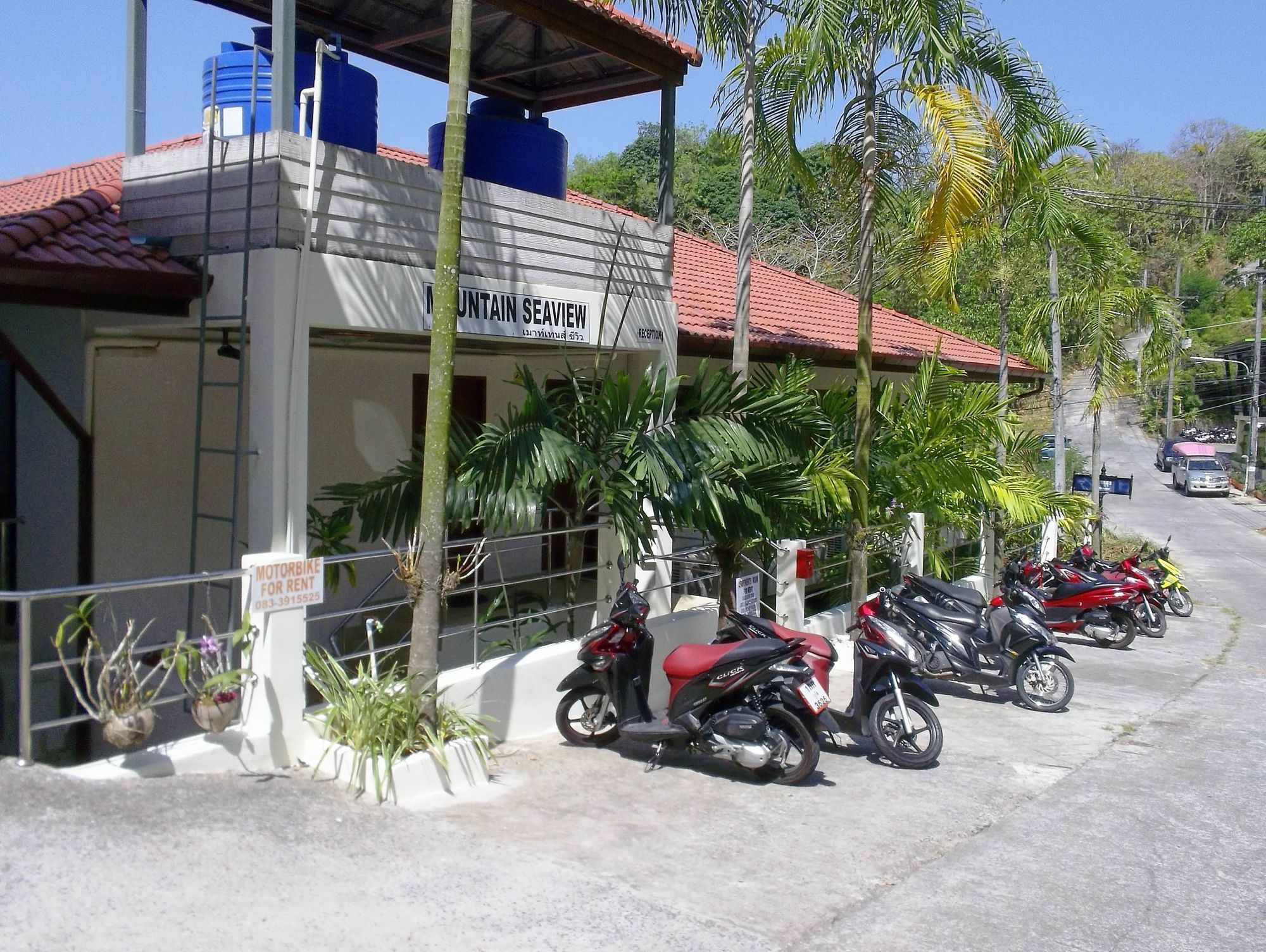 Mountain Seaview Luxury Aparthotel 3*