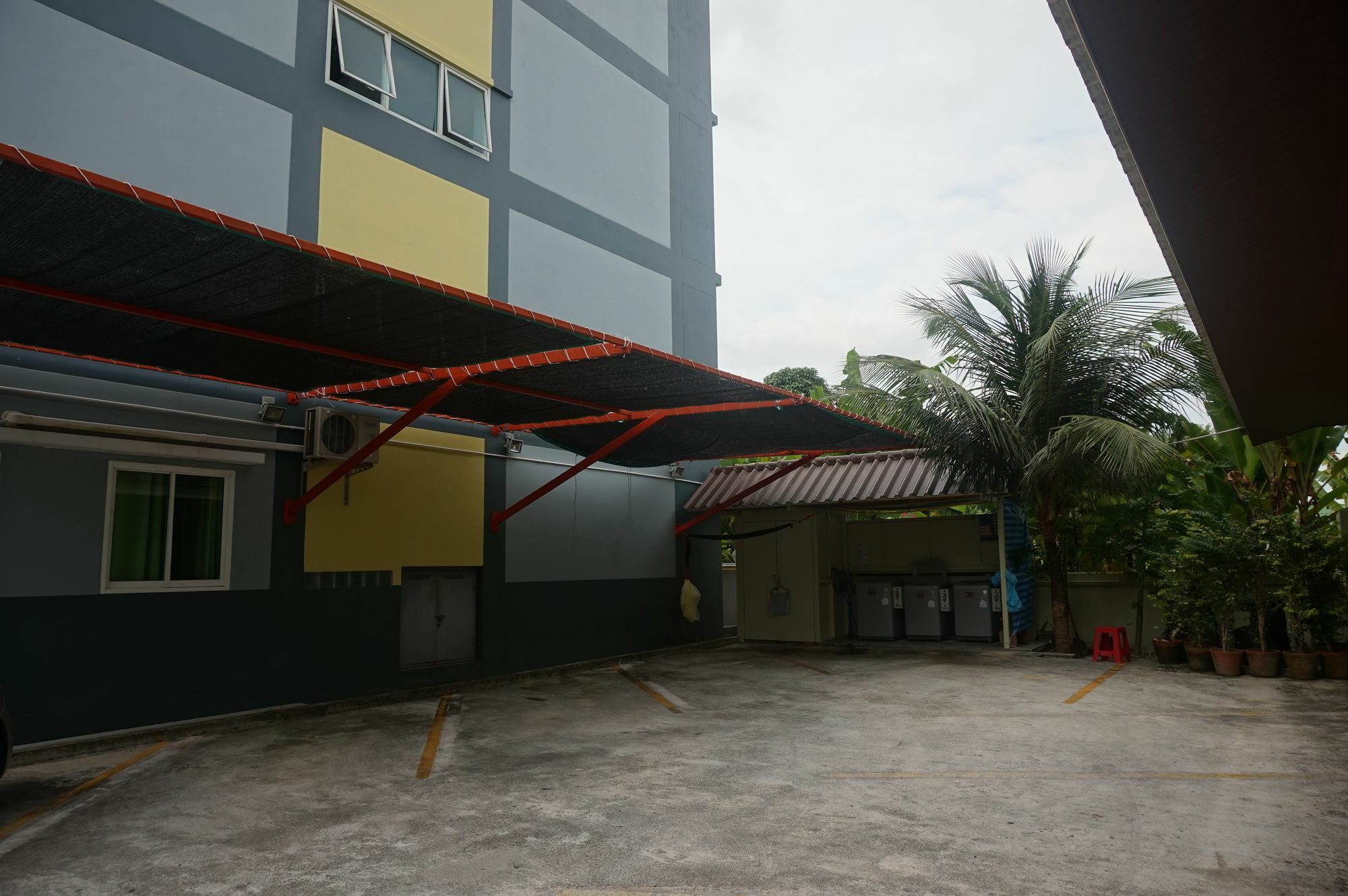 Nasa Mansion Apartment Phuket