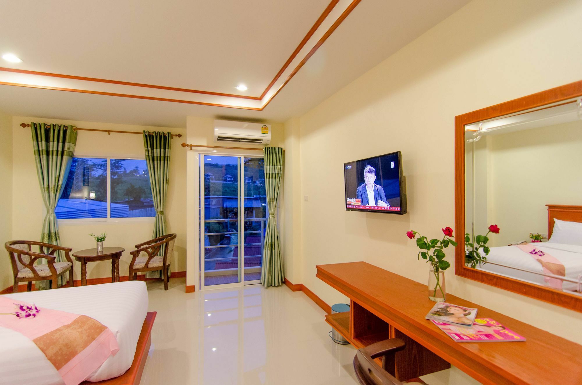 Zen Chaofa Nok Hotel