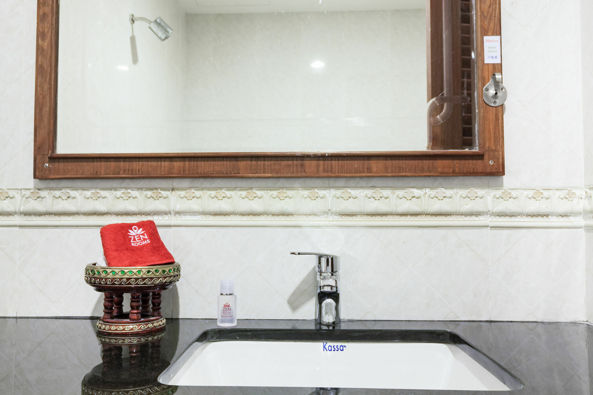 Hotel Zen Chaofa Nok