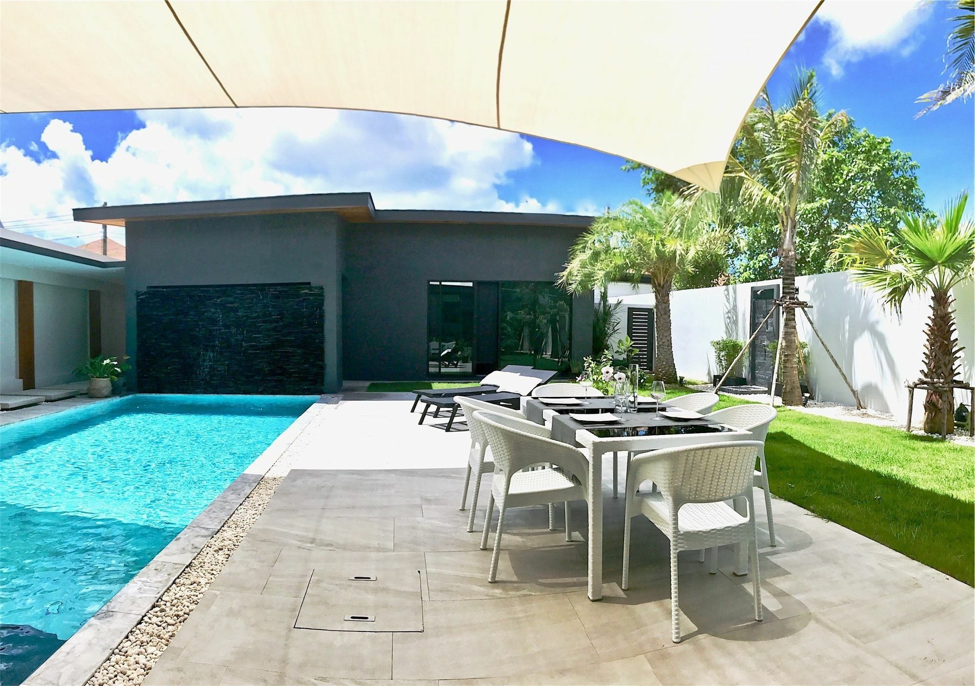 Villa New Wonderful In Nai Harn Center *