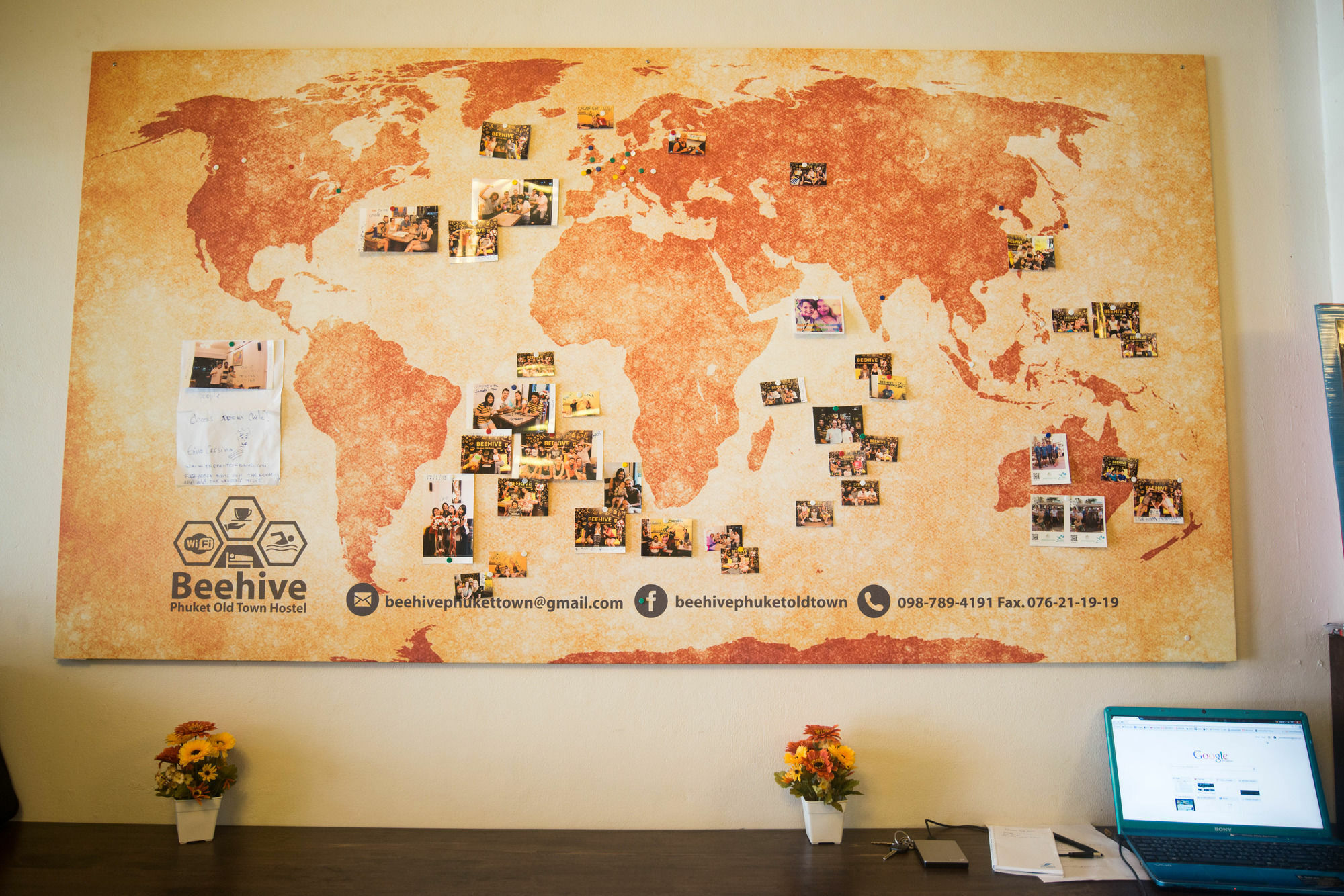 Hostel Beehive Old Town Phuket