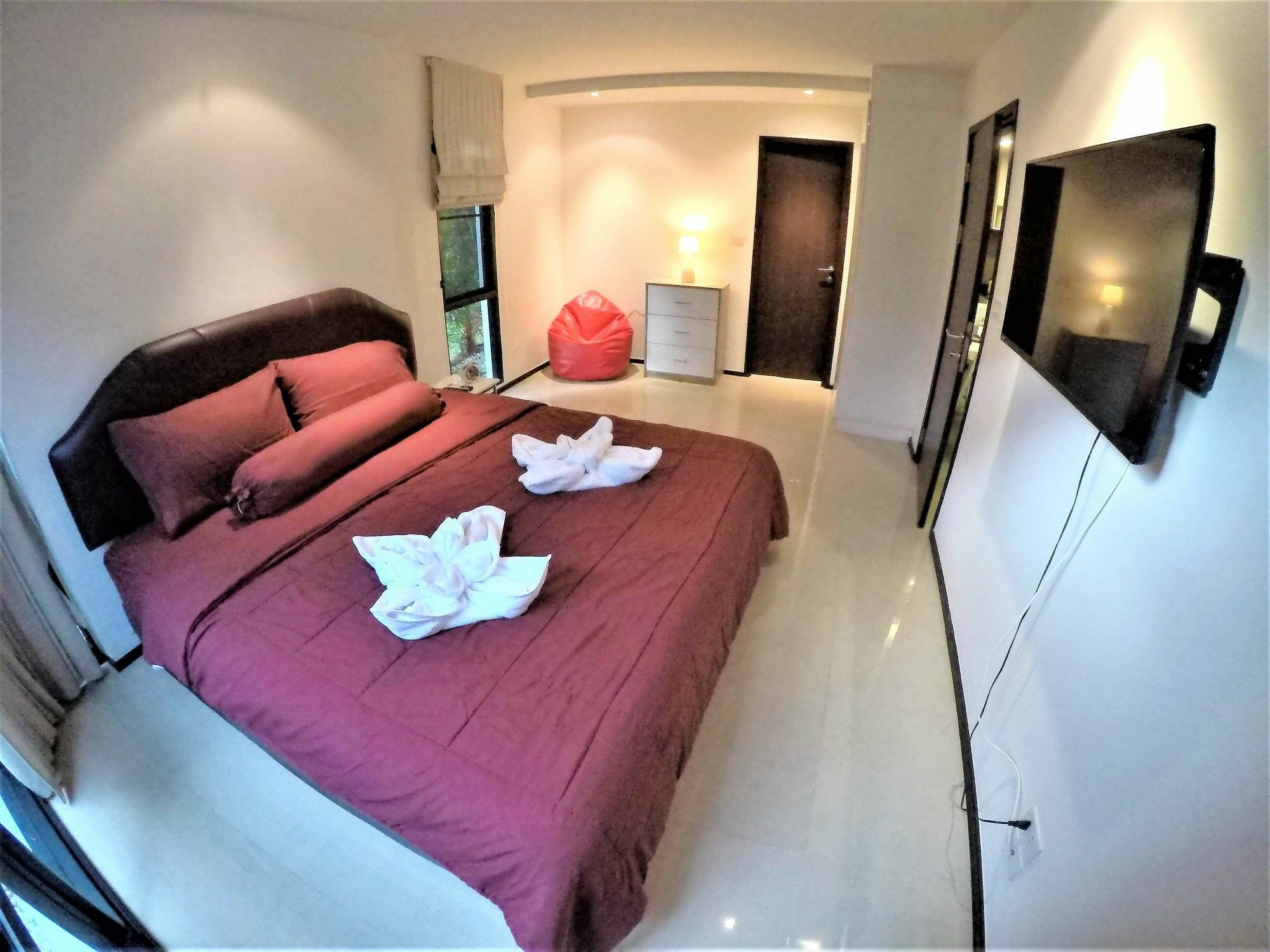 Apartment The Title 2 By Phr