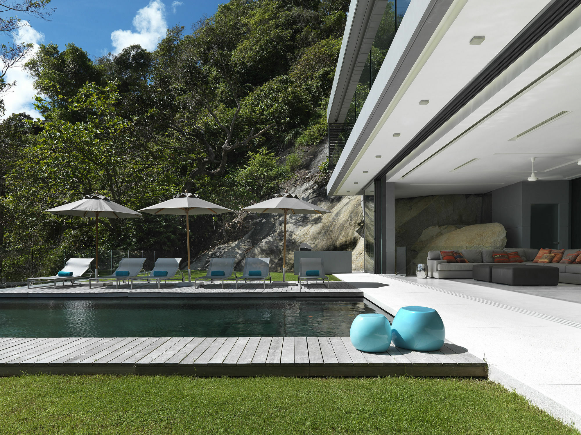 Amanzi Villa Kamala Beach