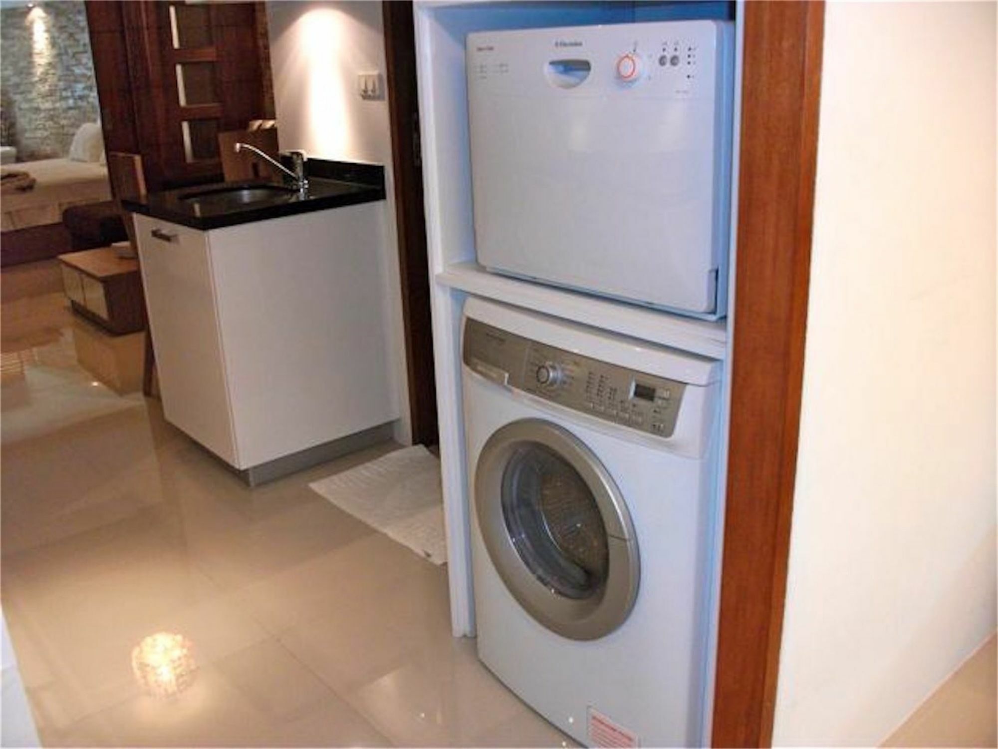 Plaza 1 Bedroom Apartment Kata Beach (Phuket)