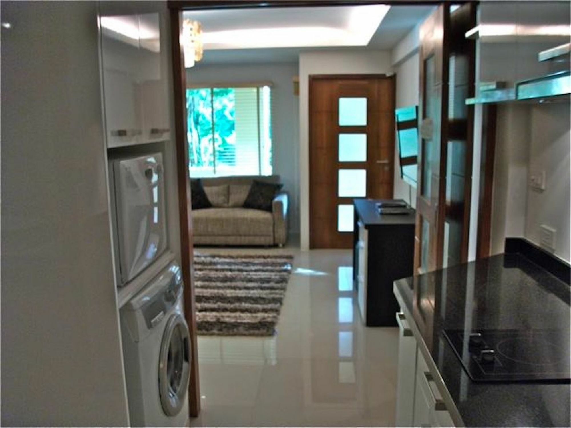Plaza 1 Bedroom Apartment