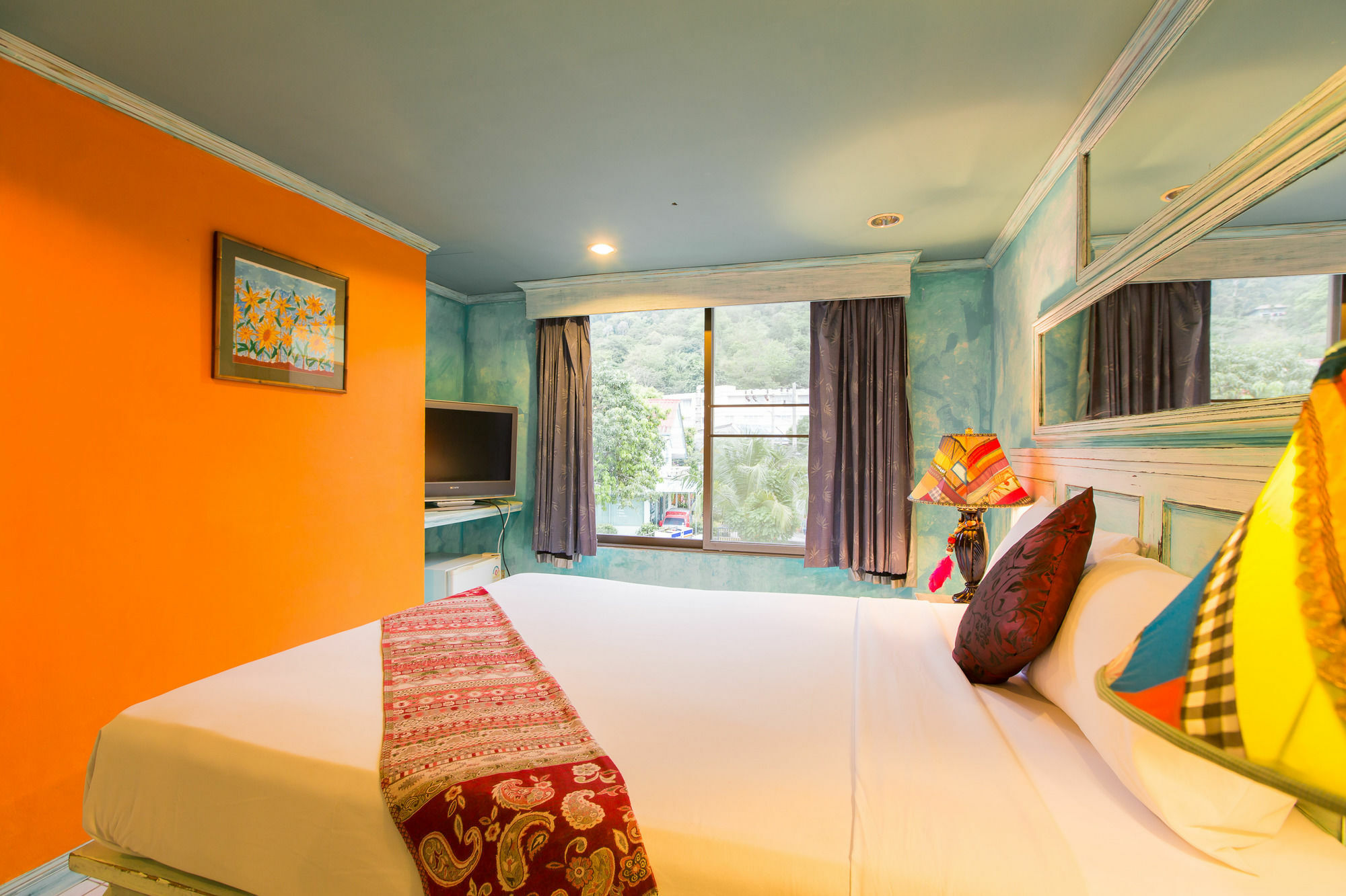 Bed & Breakfast Barefoot Kalim Front