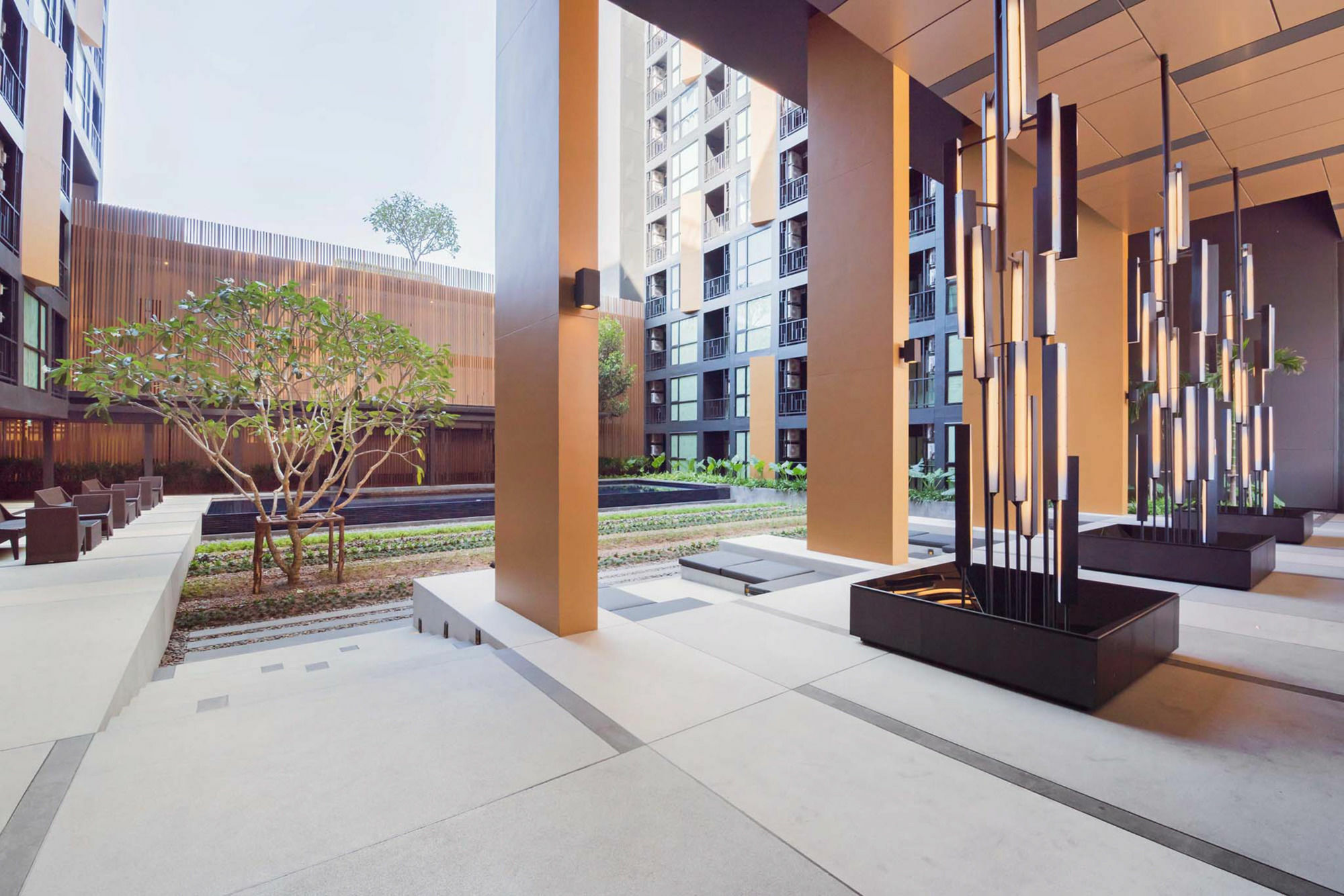 Pangsapuri Favstay - The Base Height Phuket