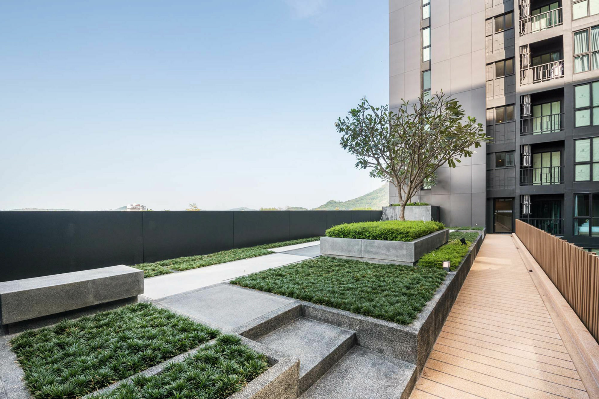 Favstay - The Base Height Phuket Pangsapuri Ratsada