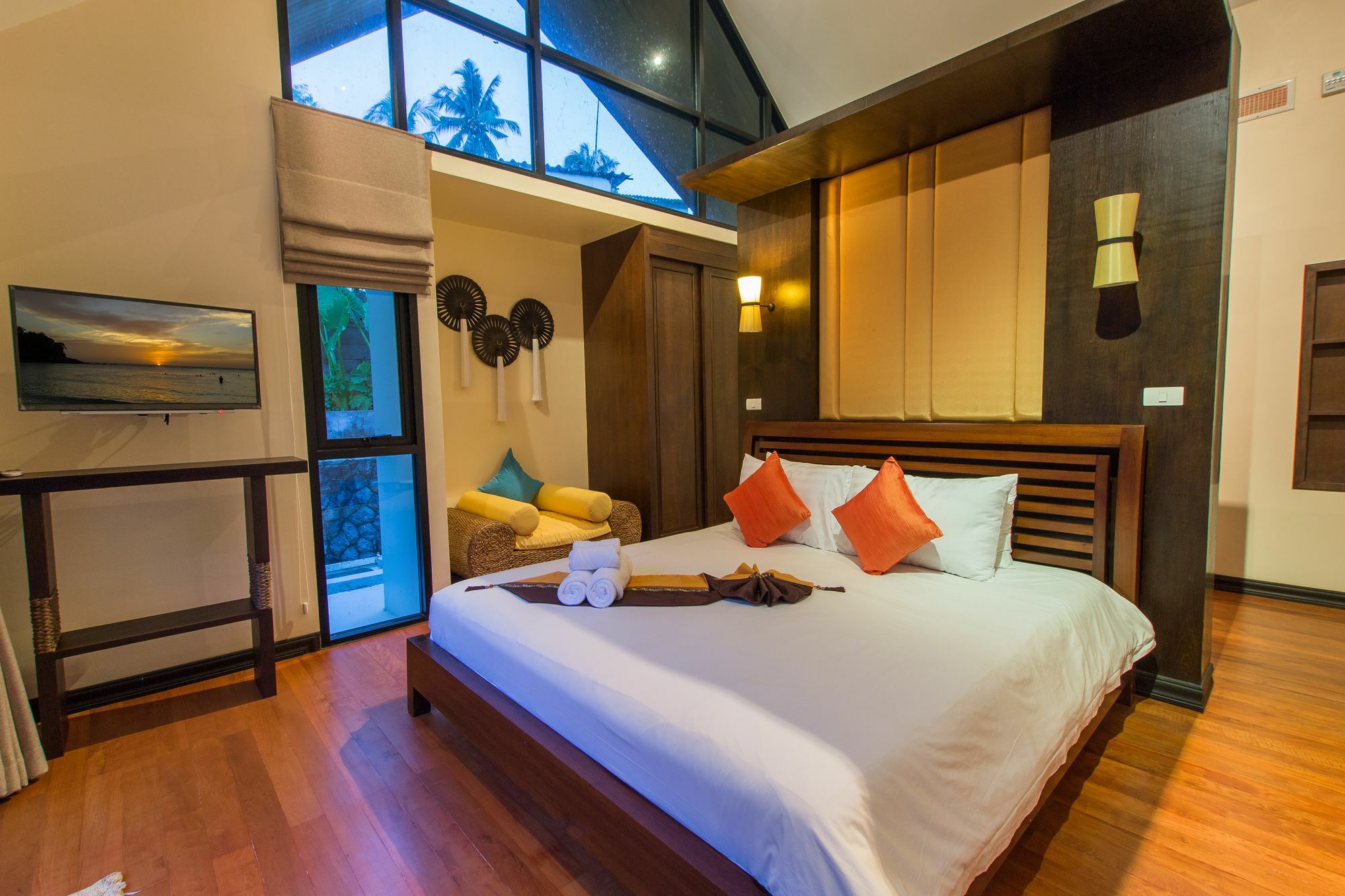 Lily Pool Villa Nai Harn