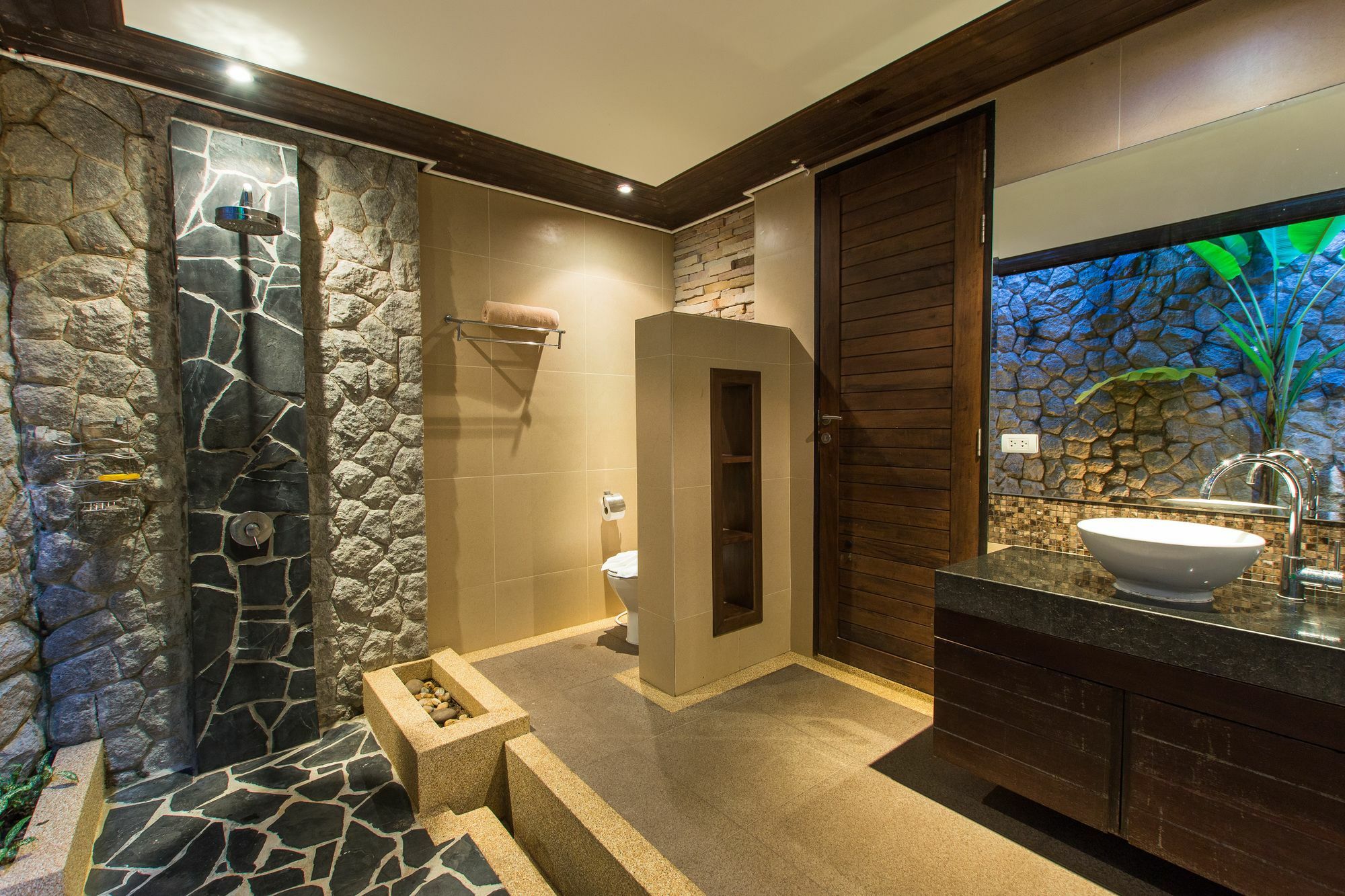 Lily Pool Villa