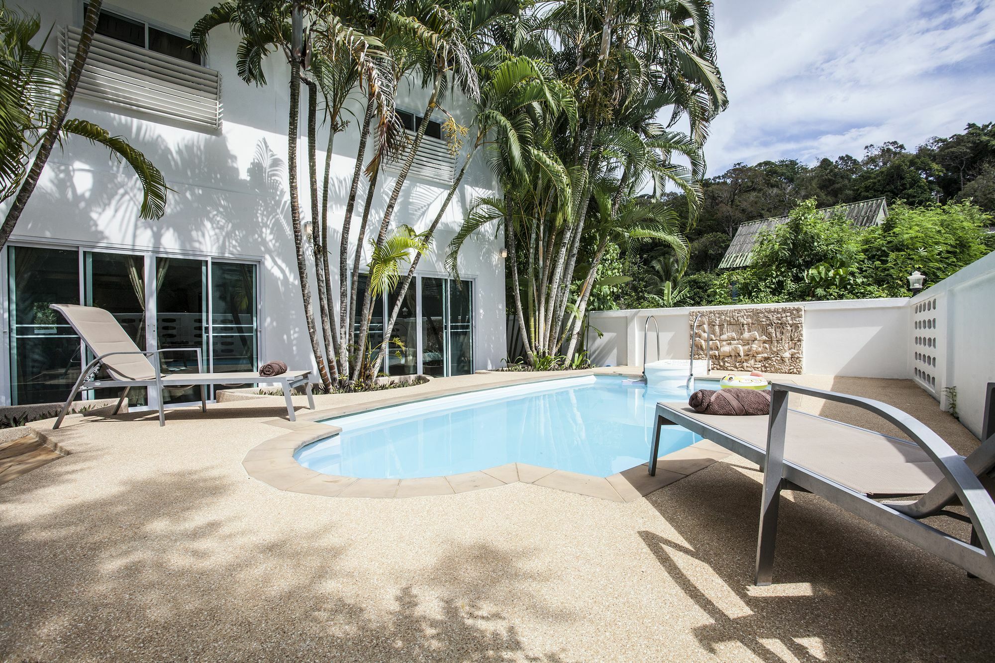 Phawta 2 Bedrooms In