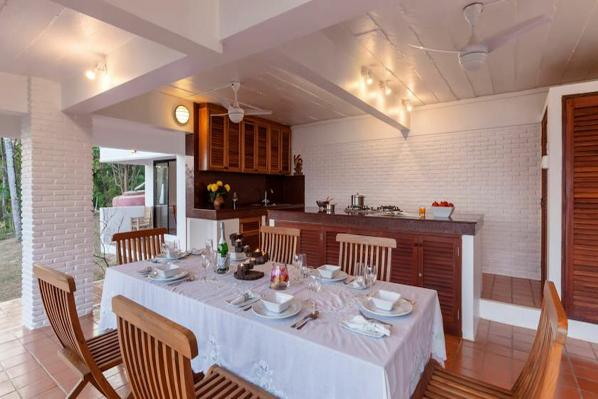 Baan Khunying – Secluded Phuket Beachfront *
