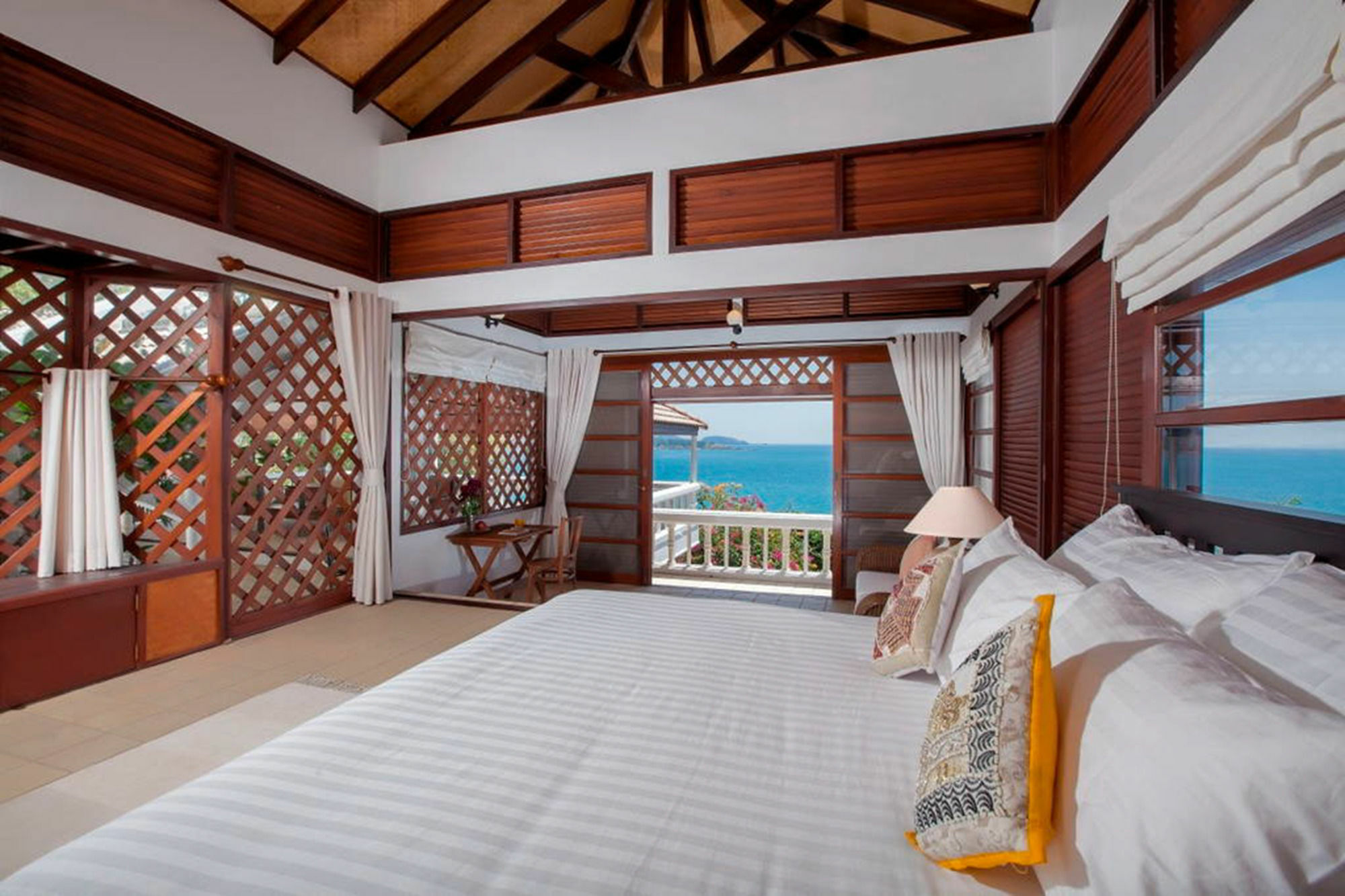 Baan Khunying - Secluded Phuket Beachfront Villa Villa Rawai