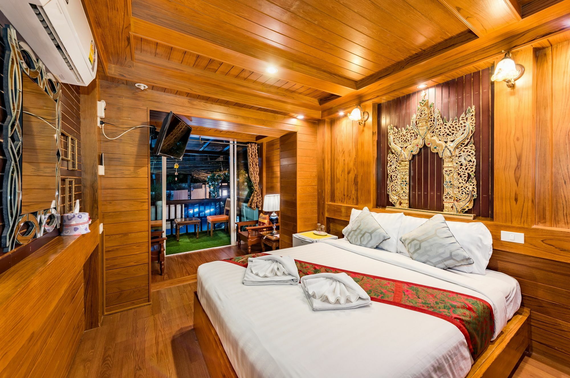 Vakantiehuis Baan Ratchapruek Phuket