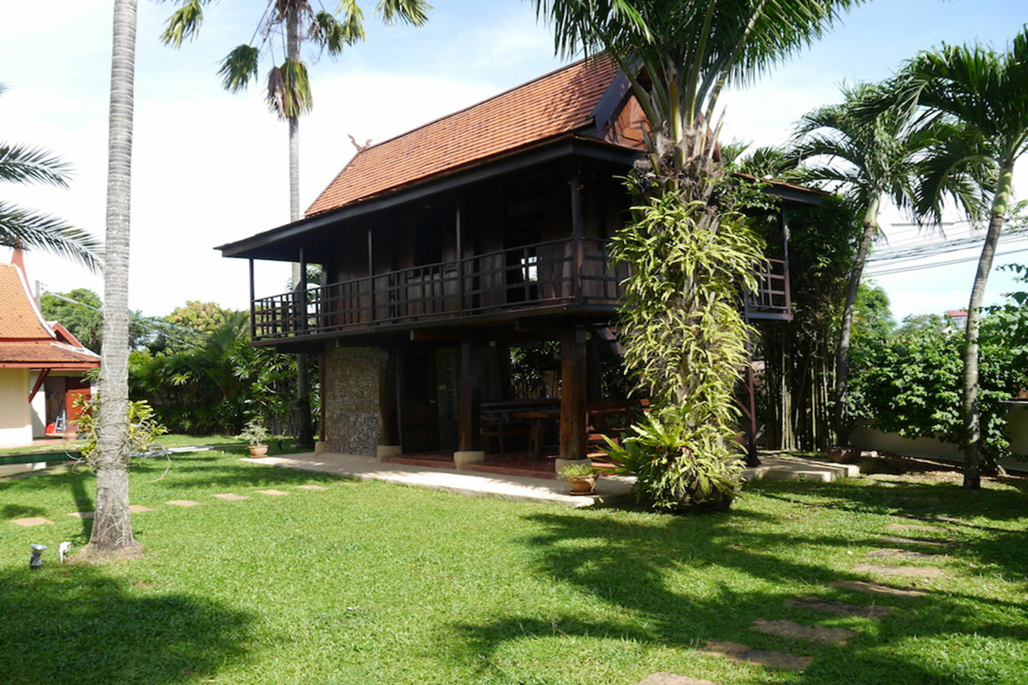 Baan Tukae By Holiplanet * Rawai