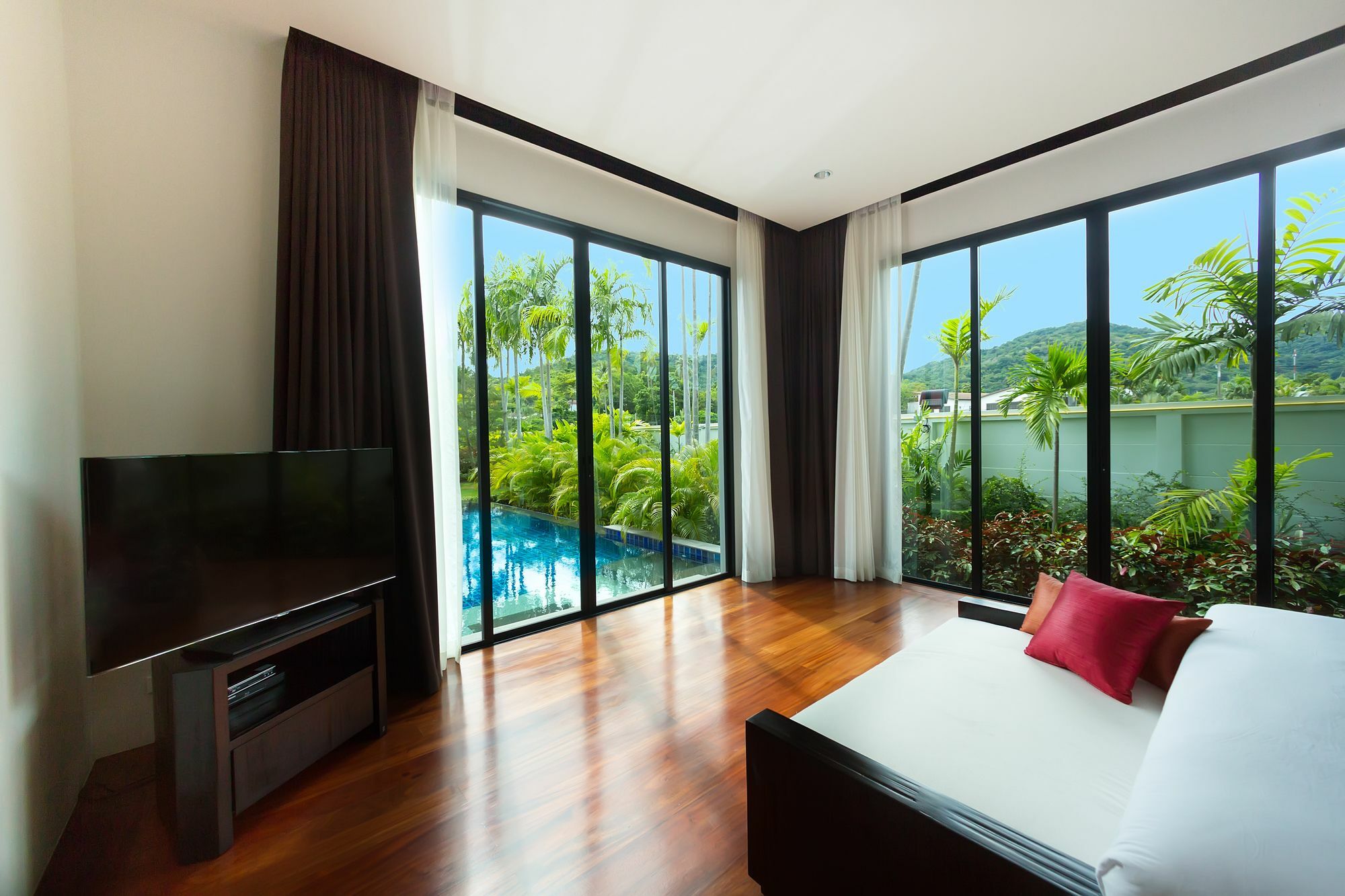 Villa Aroha By Tropiclook Rawai