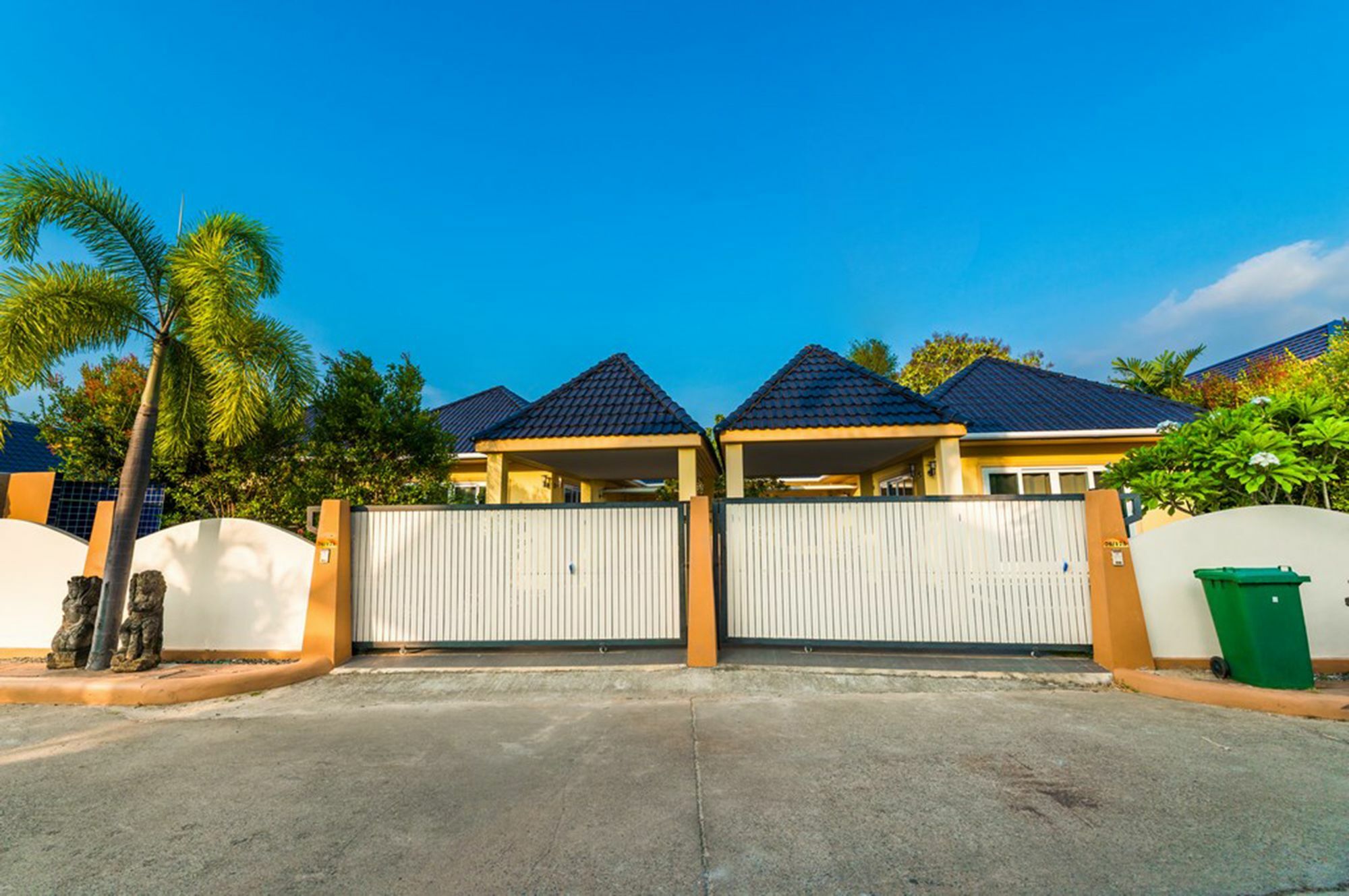 Platinum 3 Bedrooms Pool