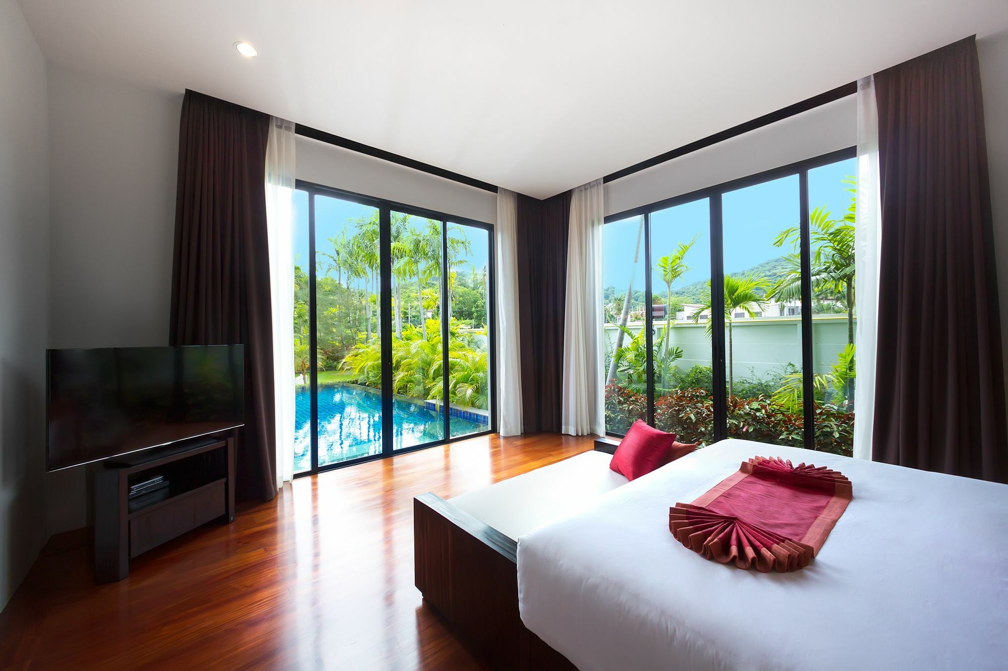 Aroha By Tropiclook
