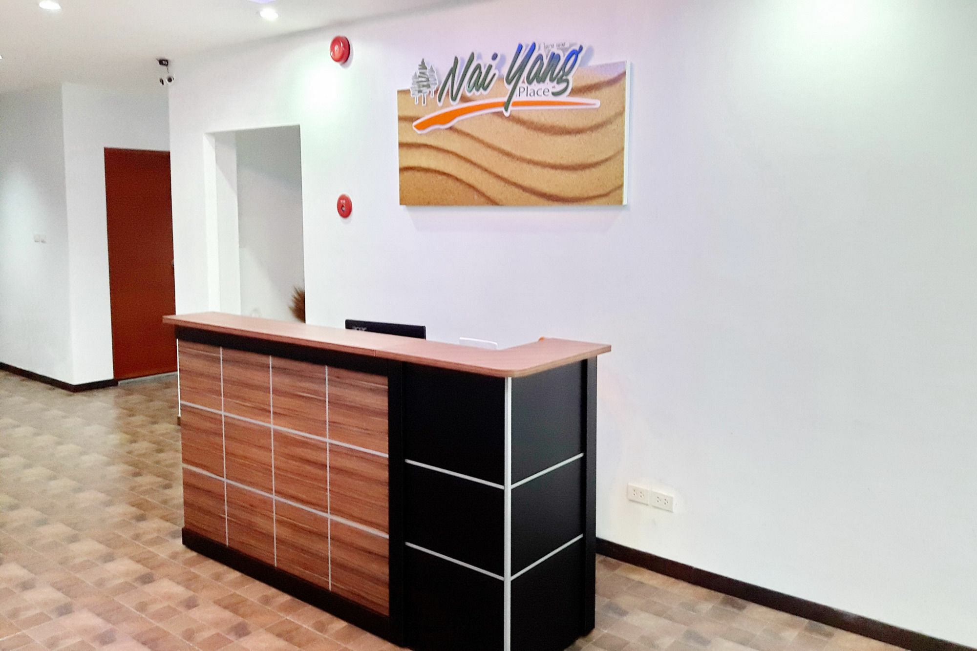 Naiyang Place - Airport Hotel