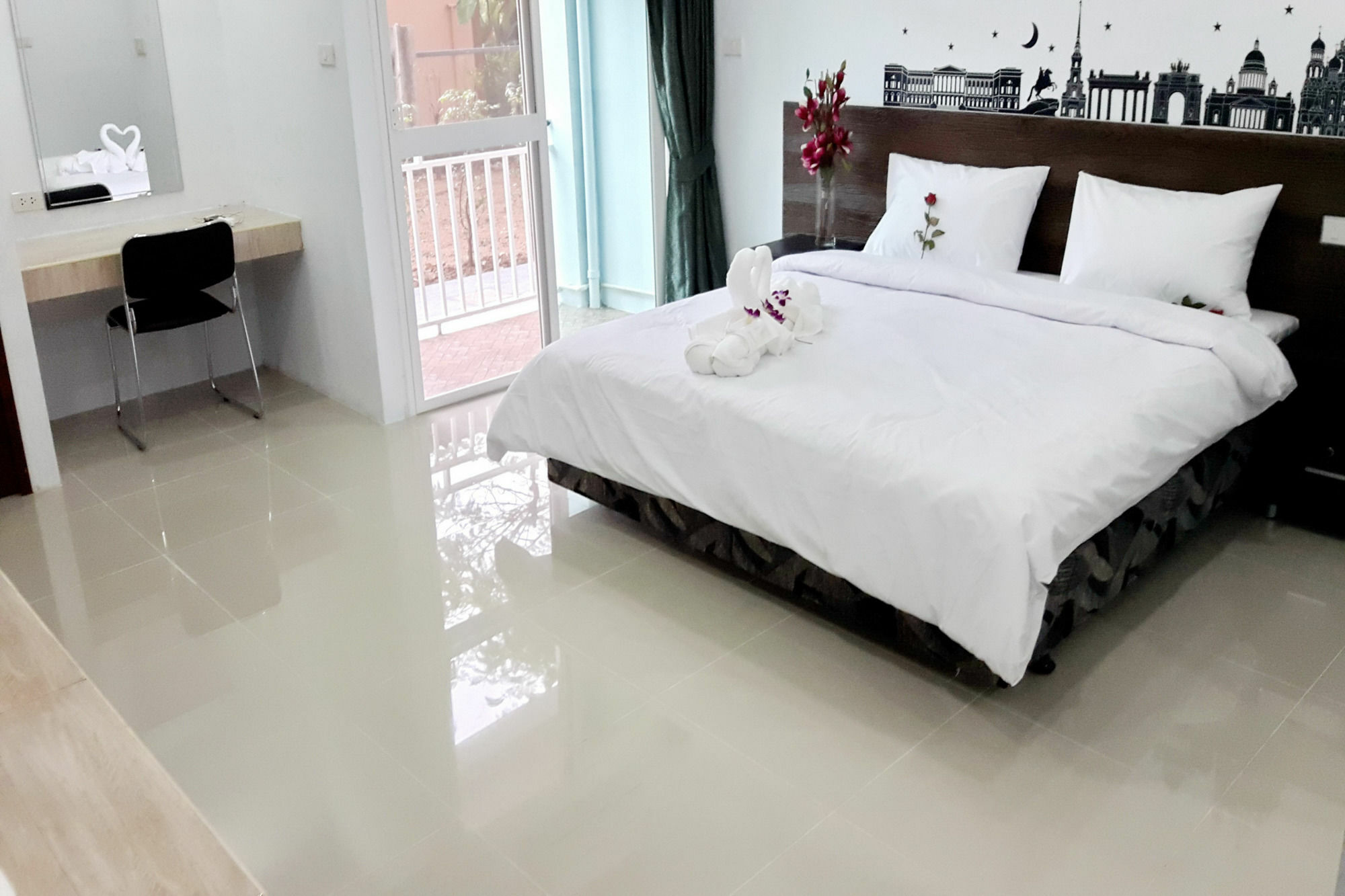 Naiyang Place - Airport 3*