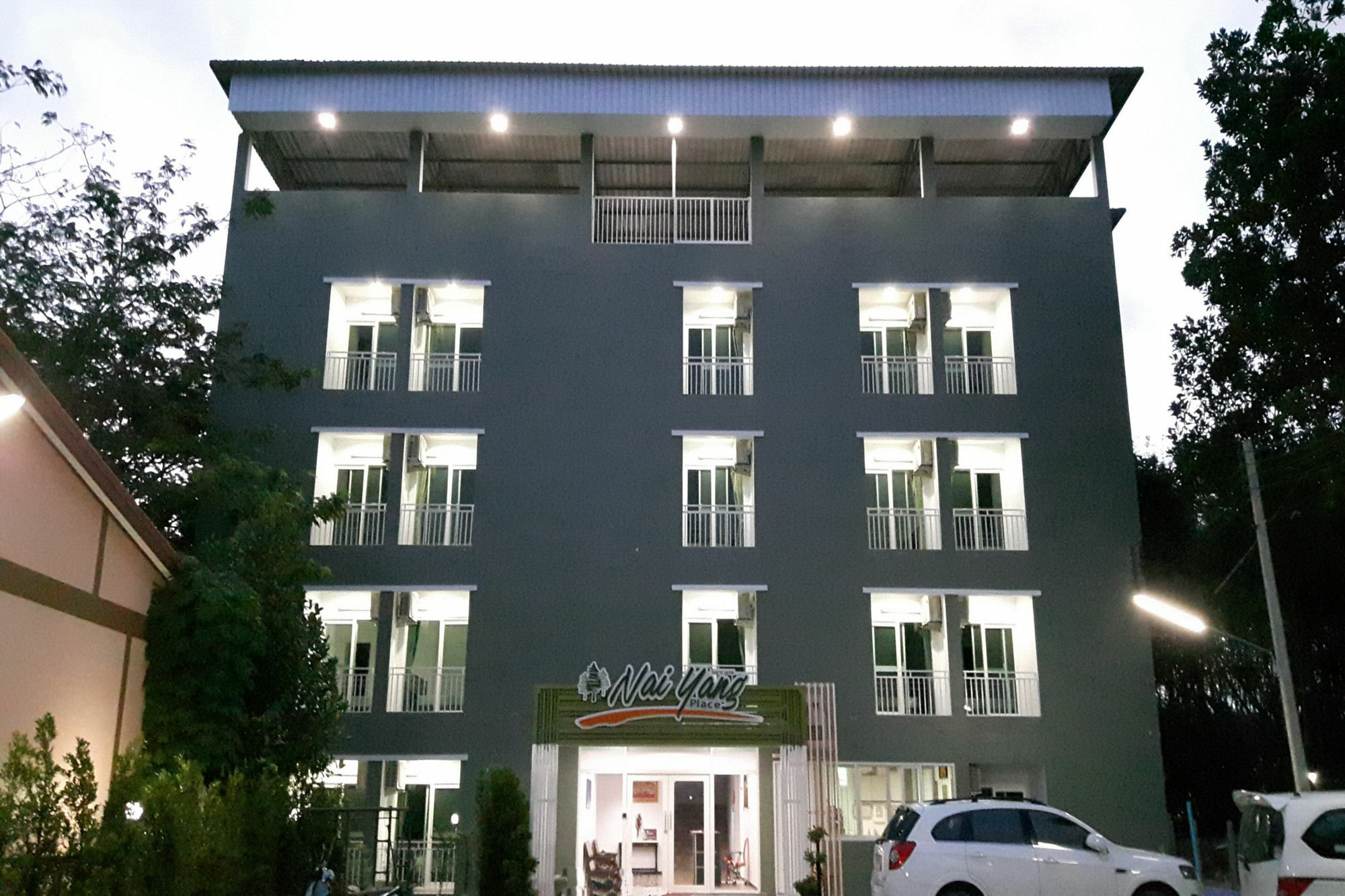 Hotel Naiyang Place - Airport Phuket