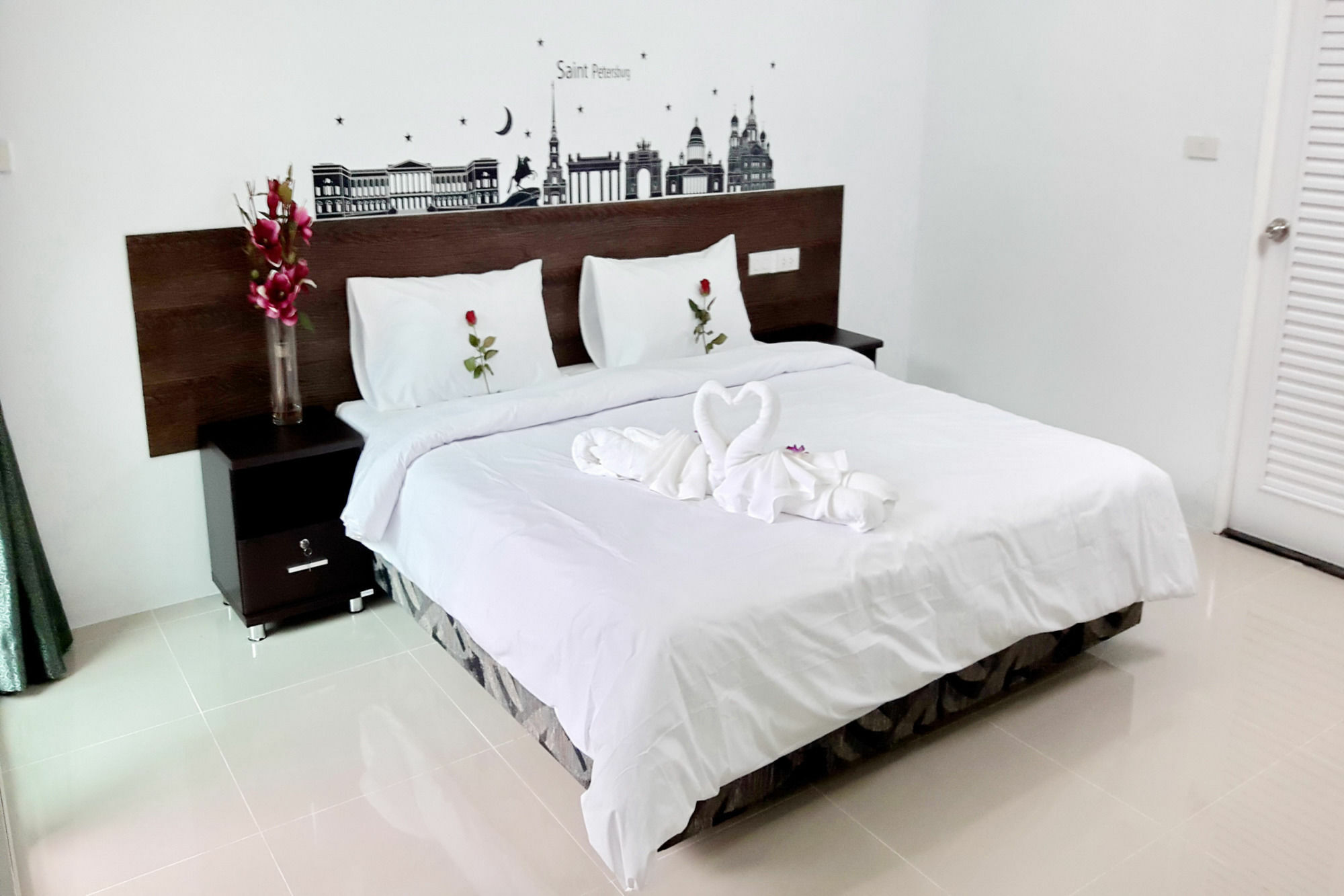 Naiyang Place - Airport Hotel 3*