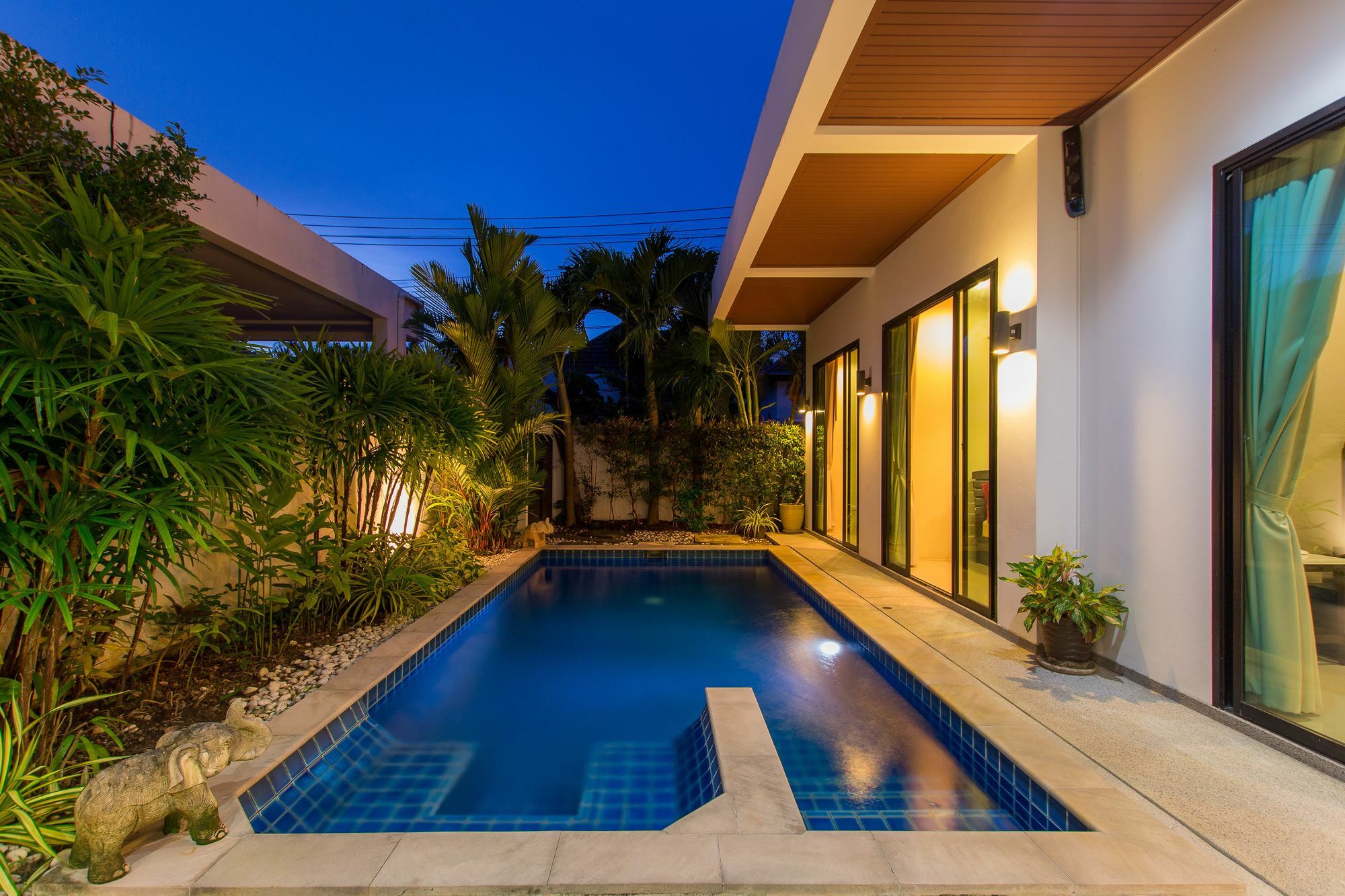 Exclusive Pool By Intira Rawai