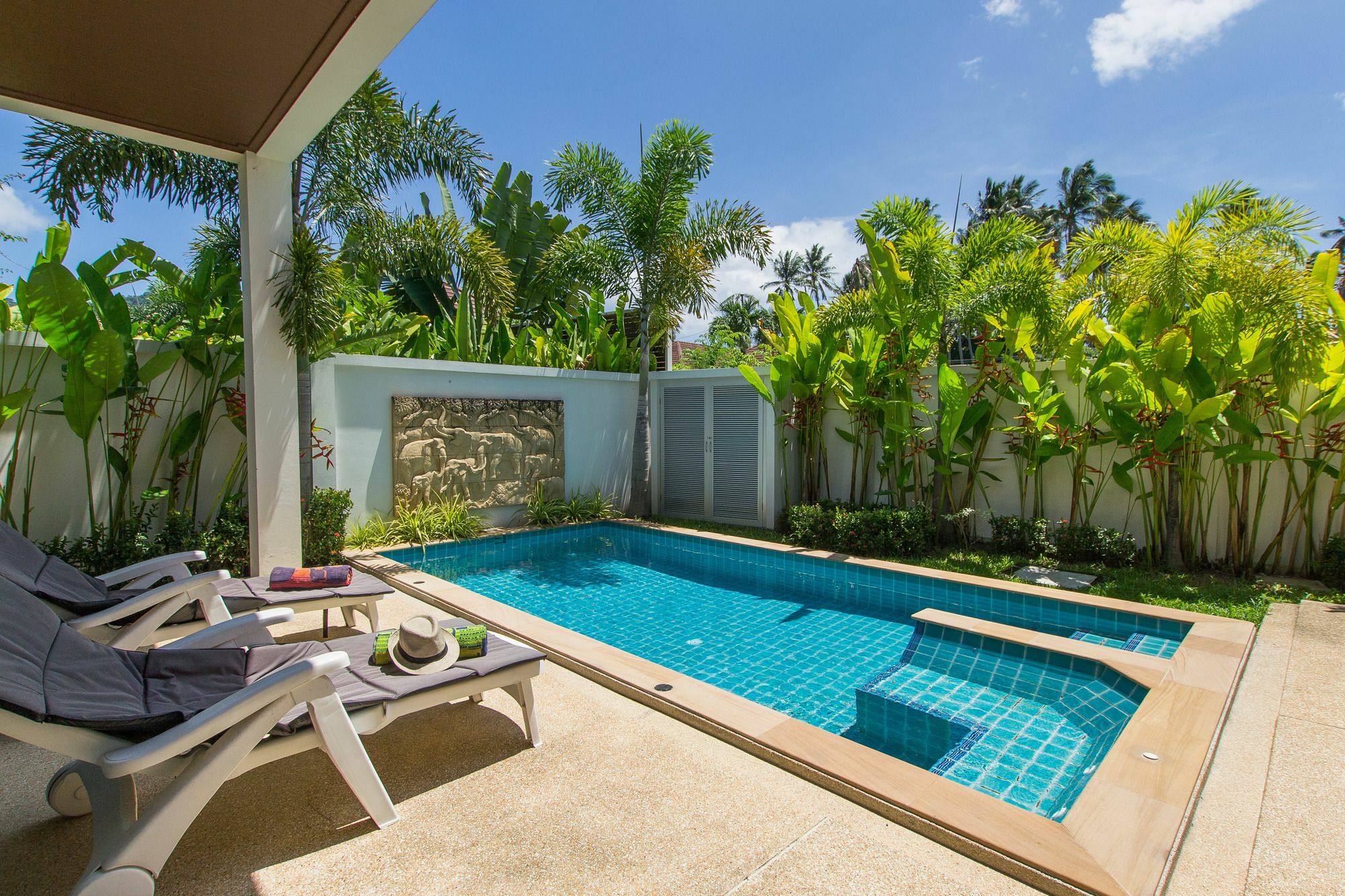 West Facing 3br Pool By Intira Rawai
