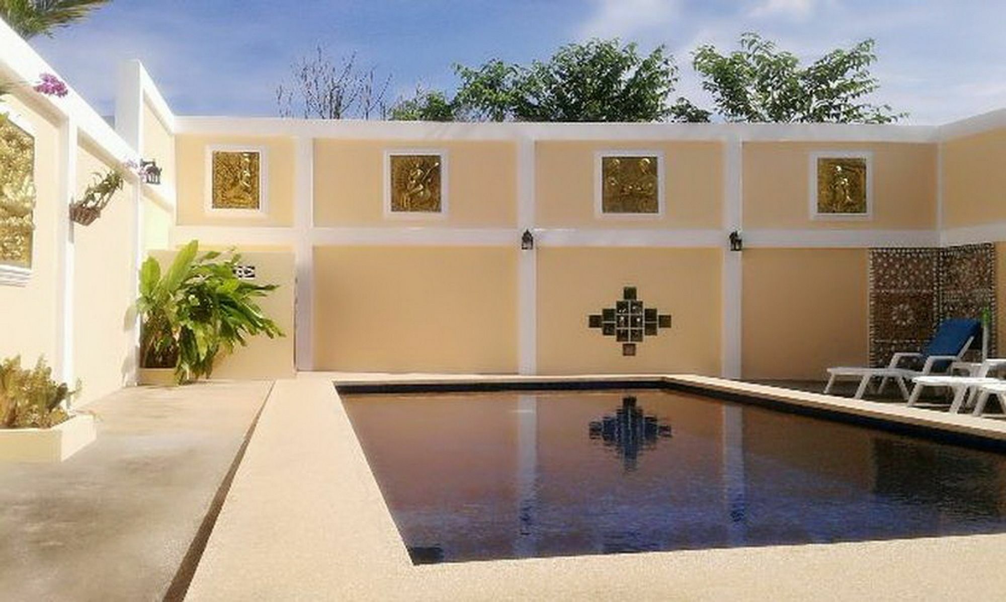 Majestic Phuket *