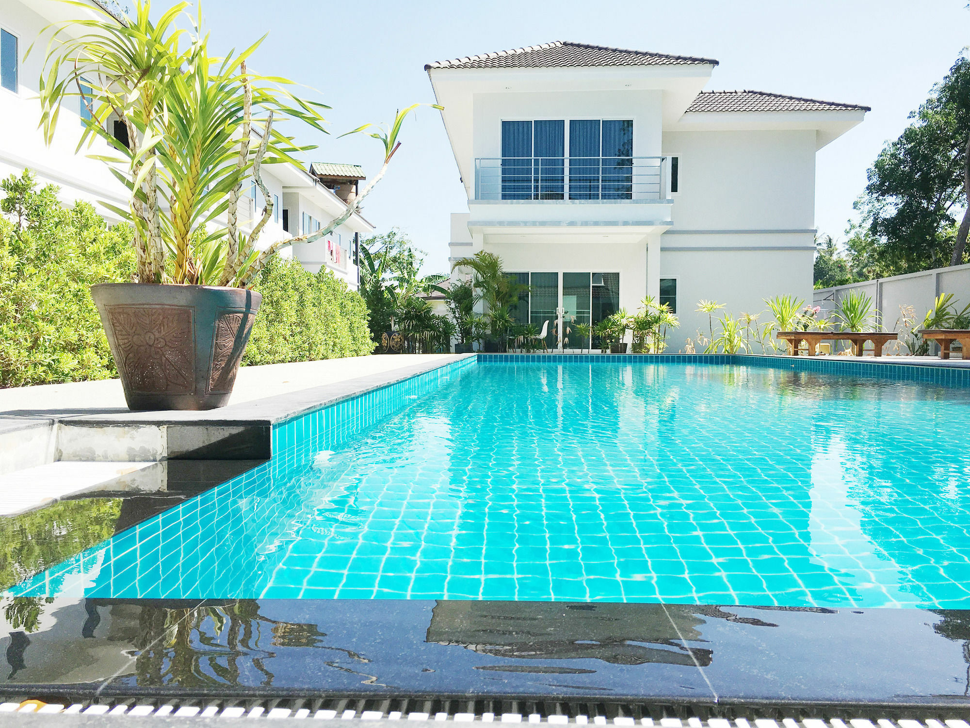 Jai House Phuket Chalong