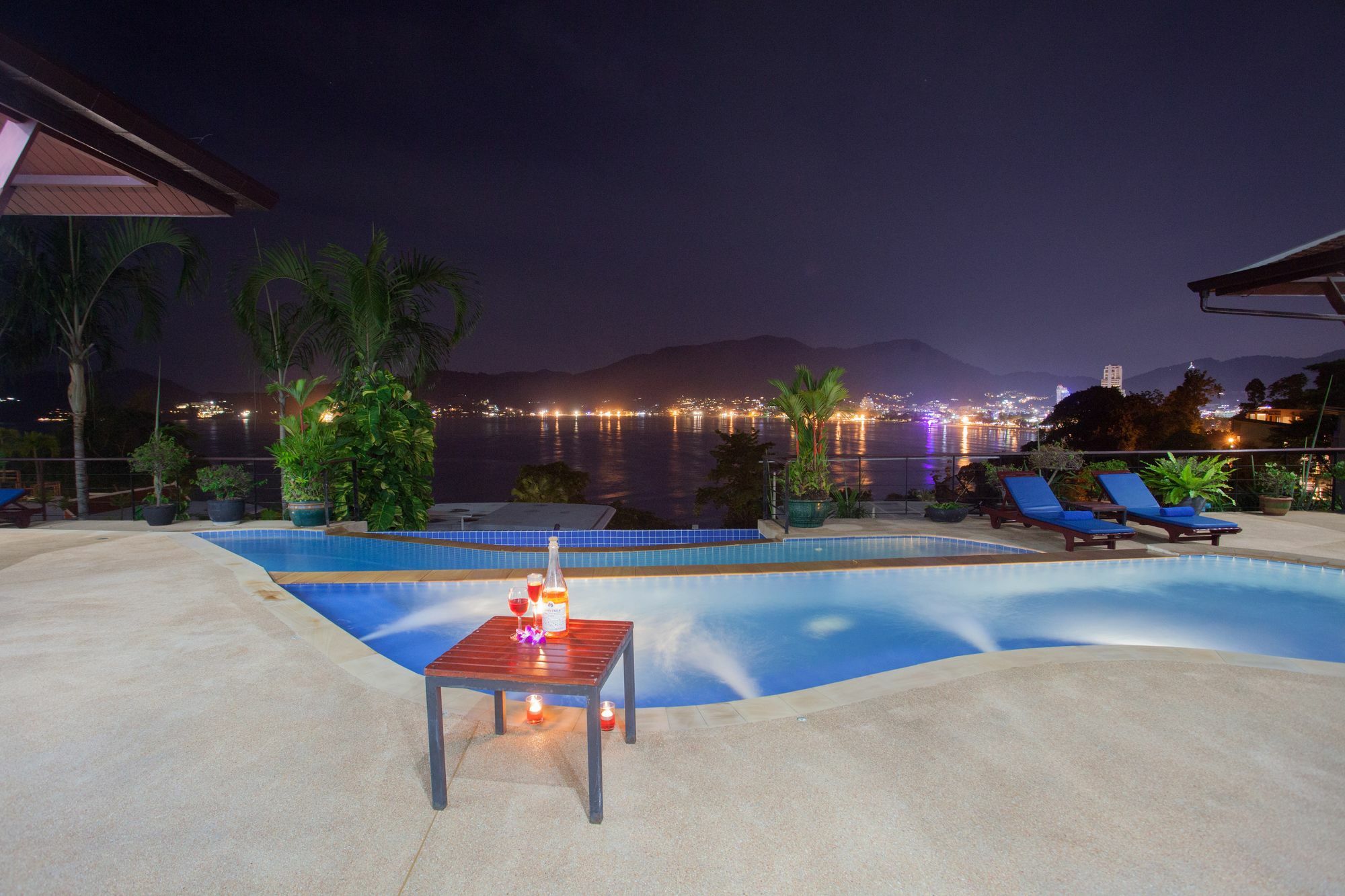 Adent View Villa
