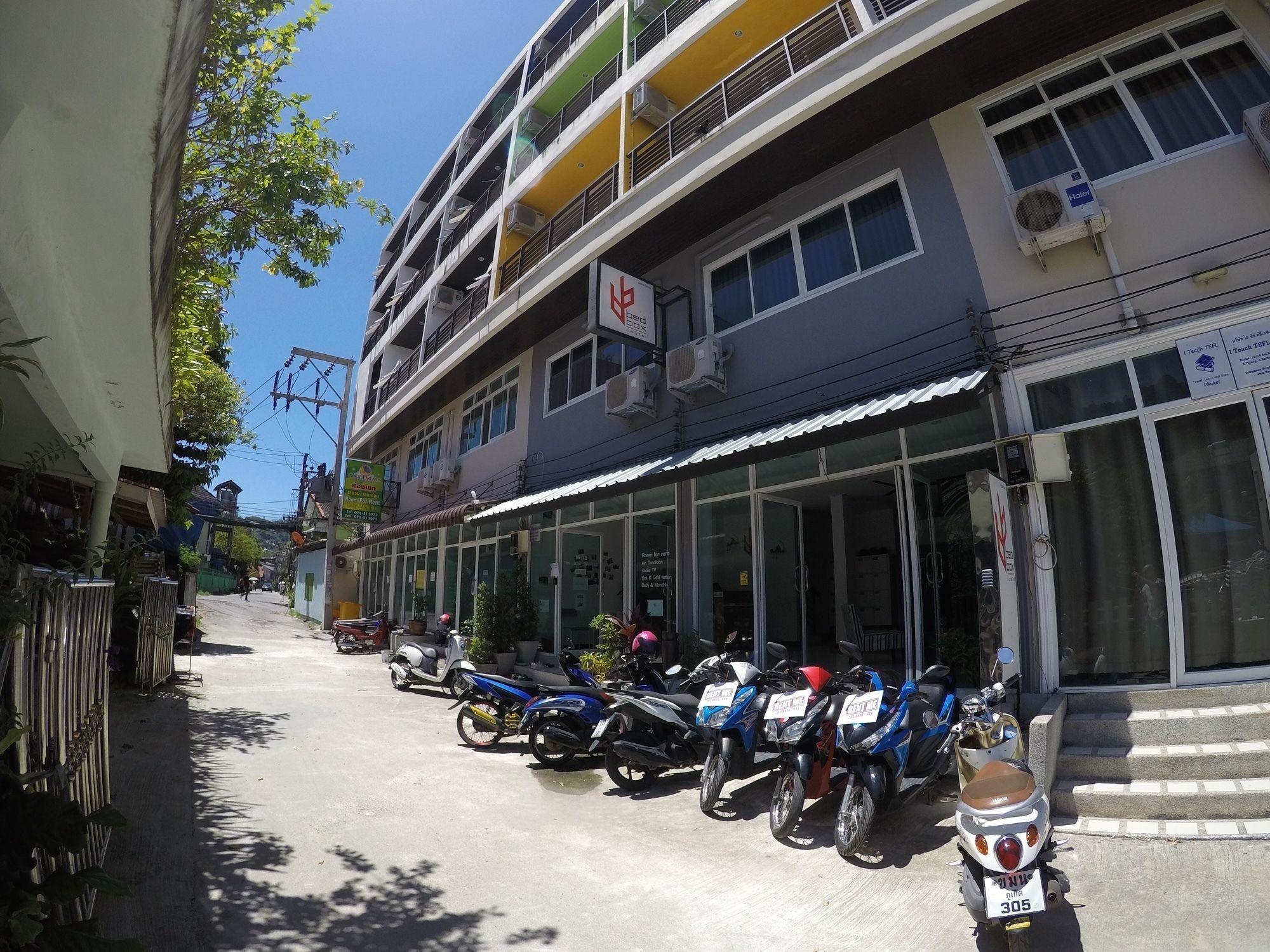 Hostel Bedbox Patong