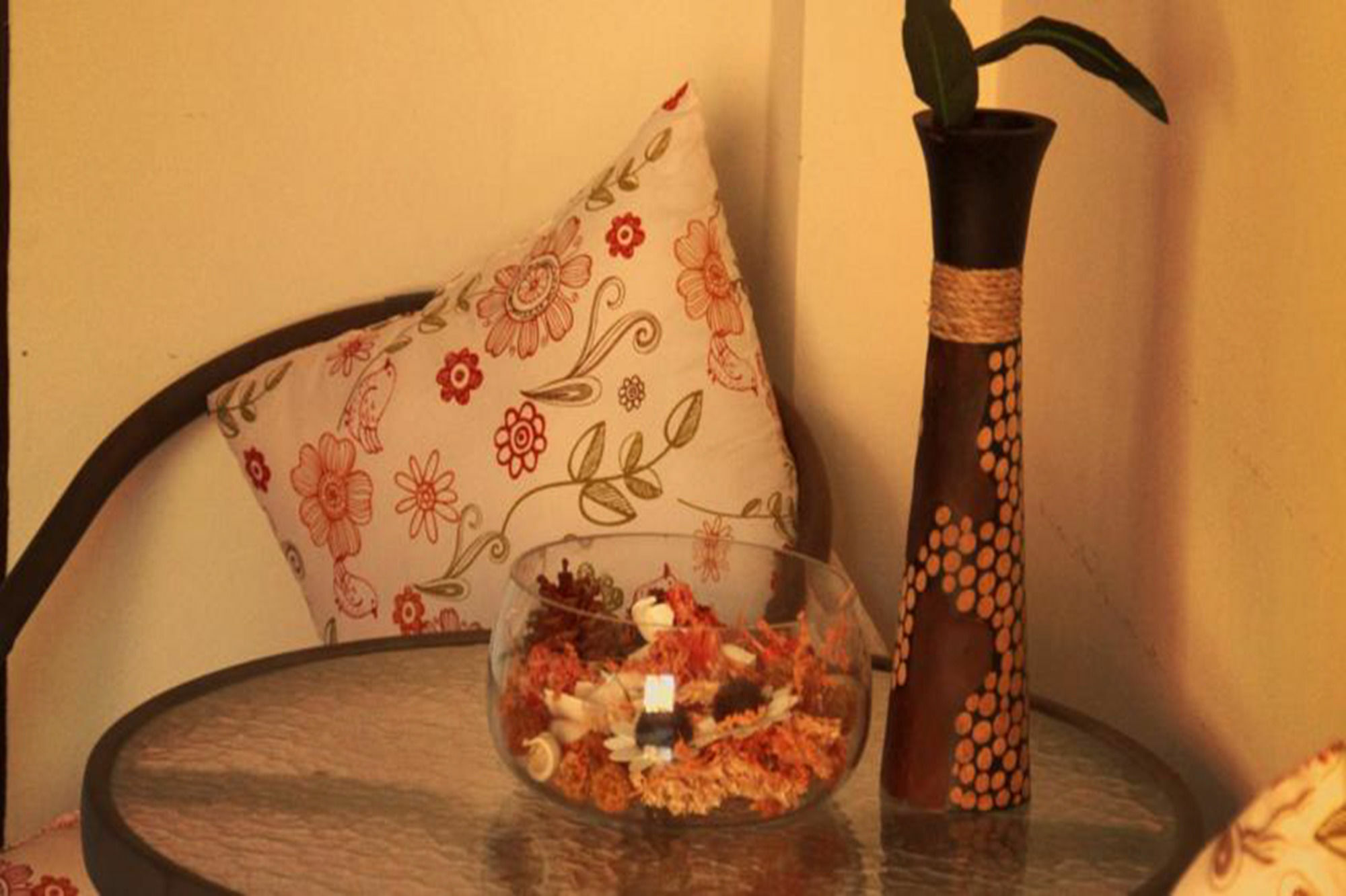 Tropical Sands Guest house Nai Harn