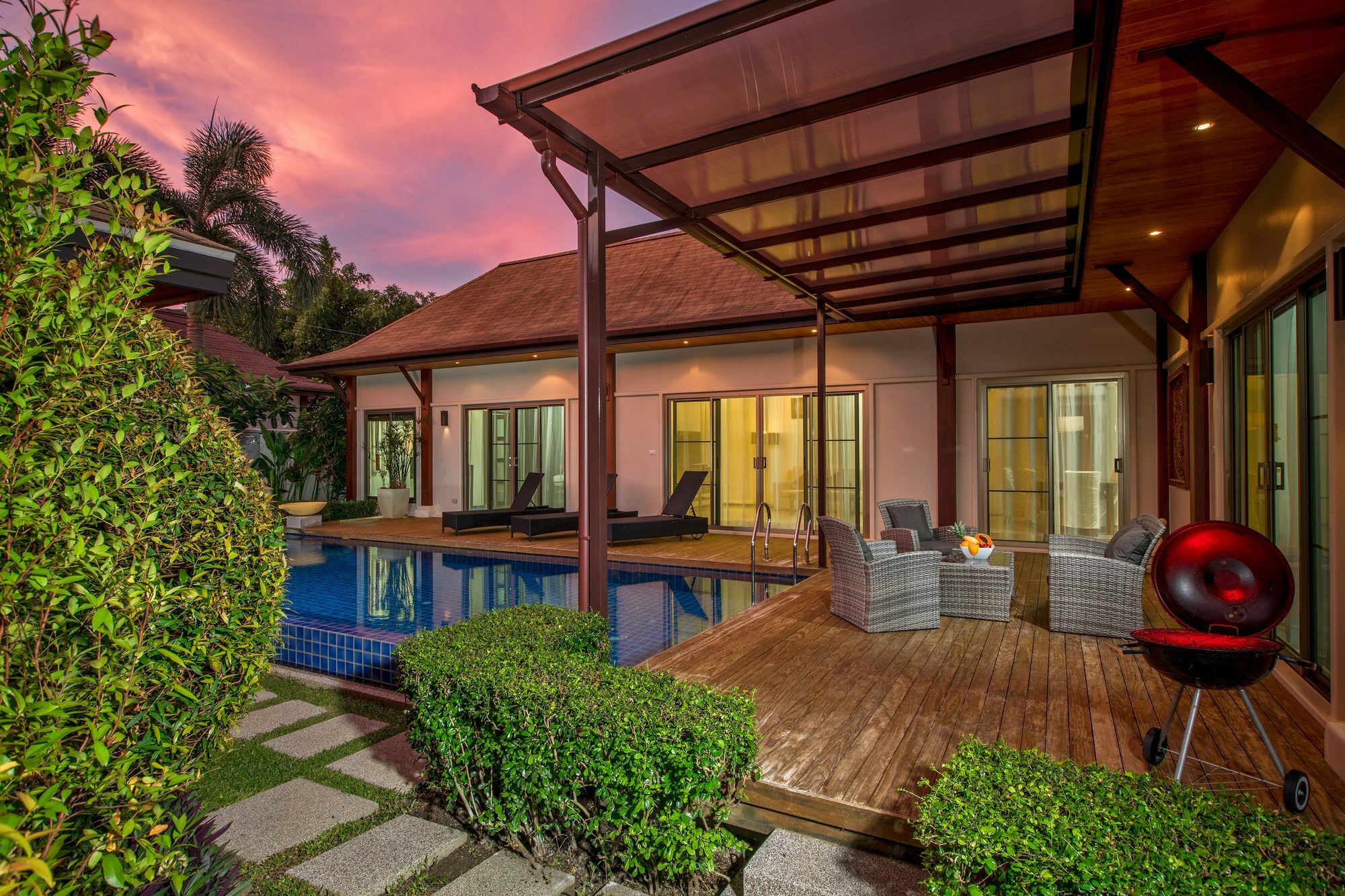 Adonara Villa