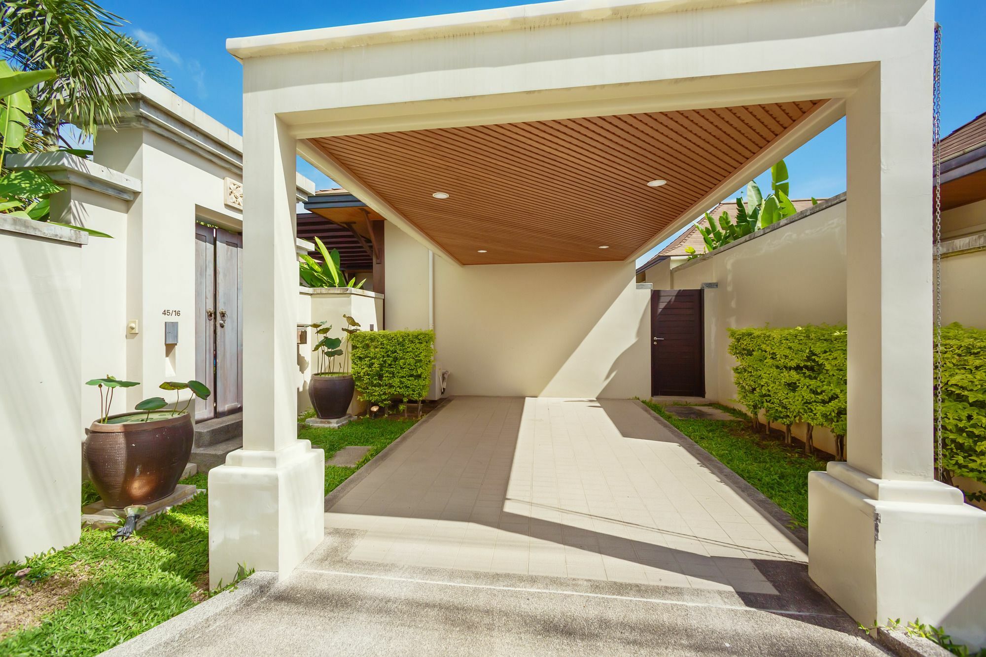 Arataki Apartment Rawai