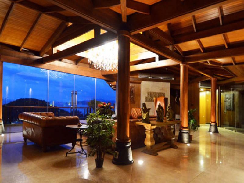Koi Signature Surin Beach (Phuket)