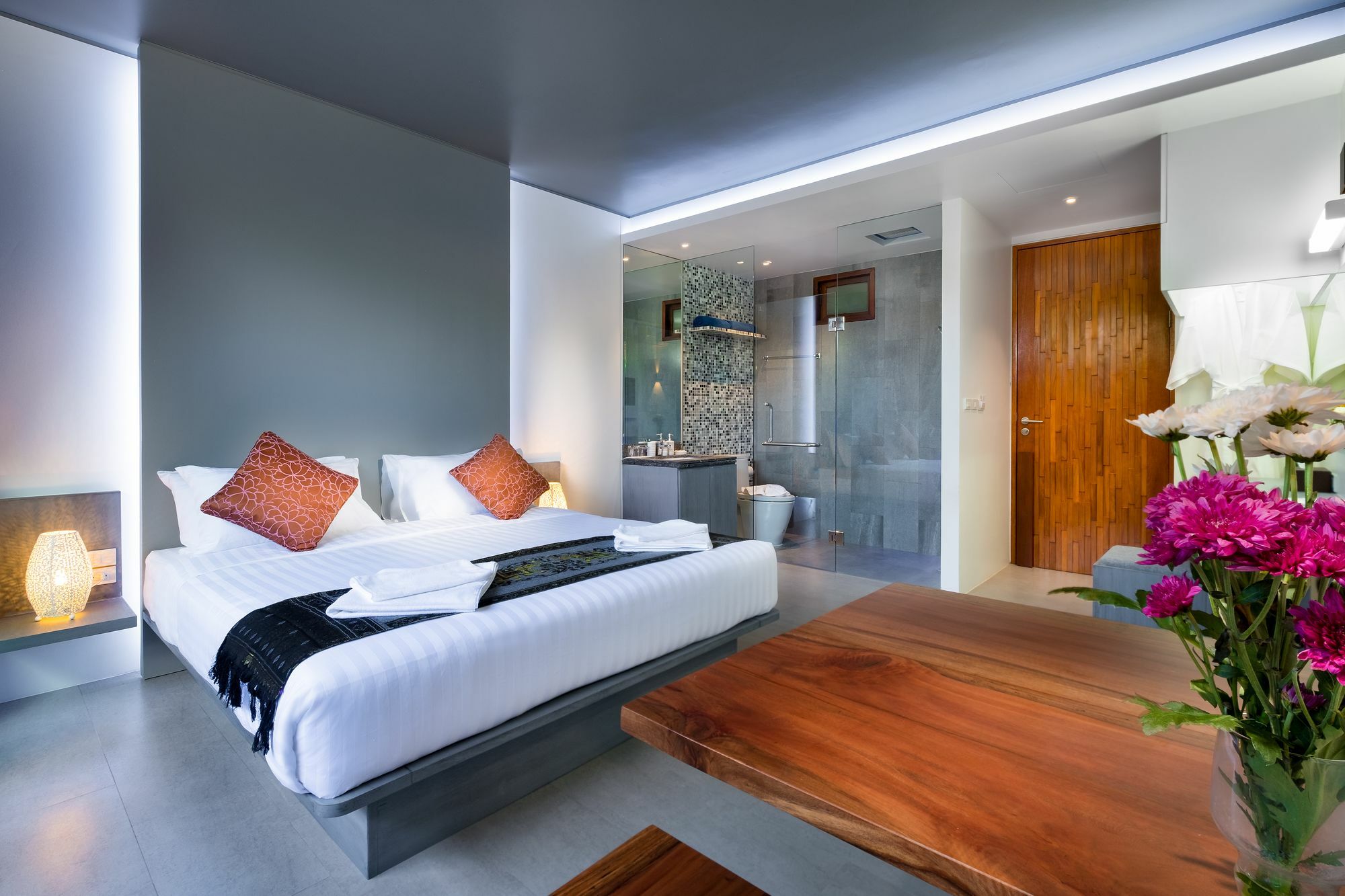 Hotel Resotel, Sha Extra 4*
