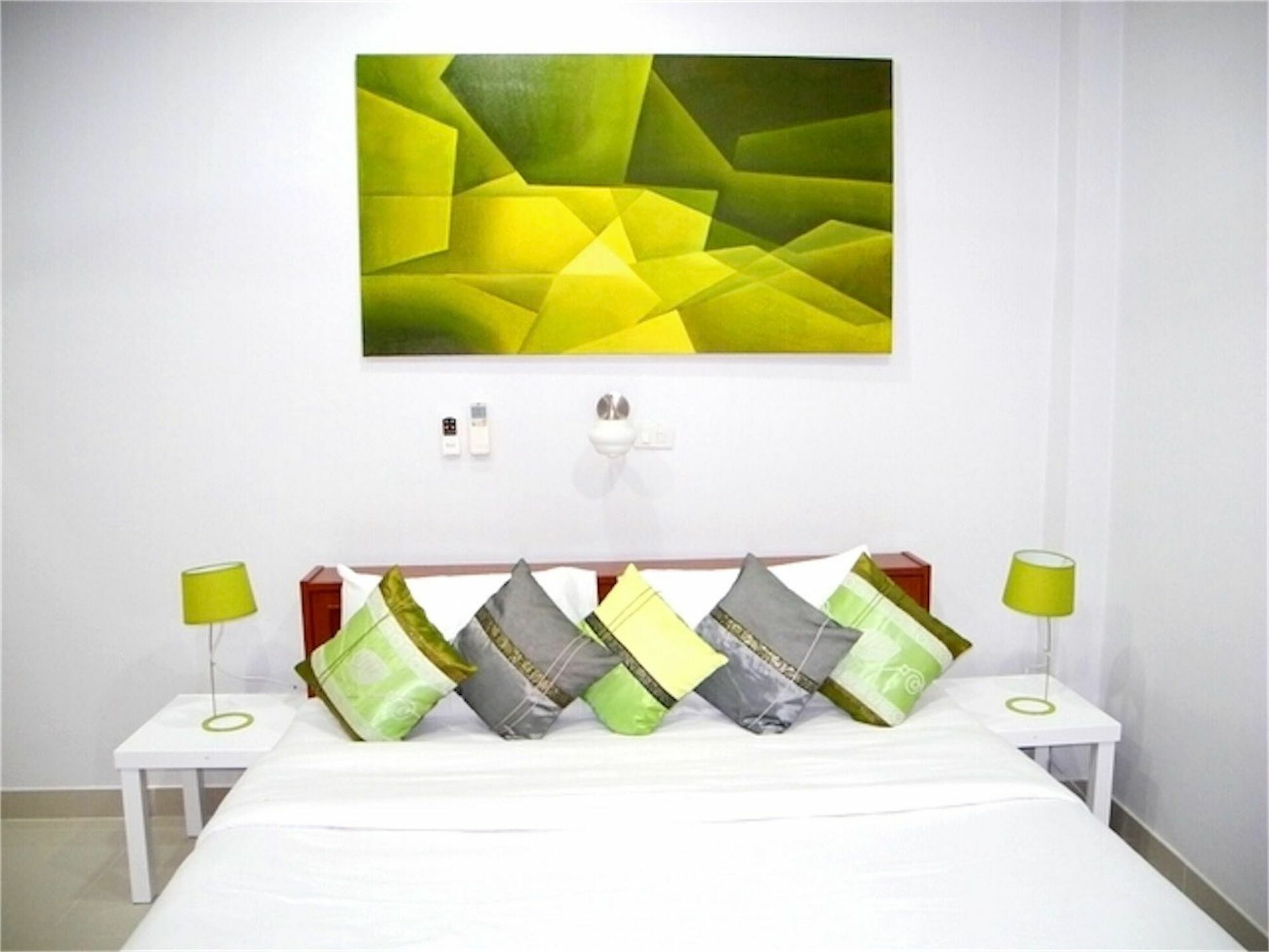 Leaf 2 2 Bedrooms *