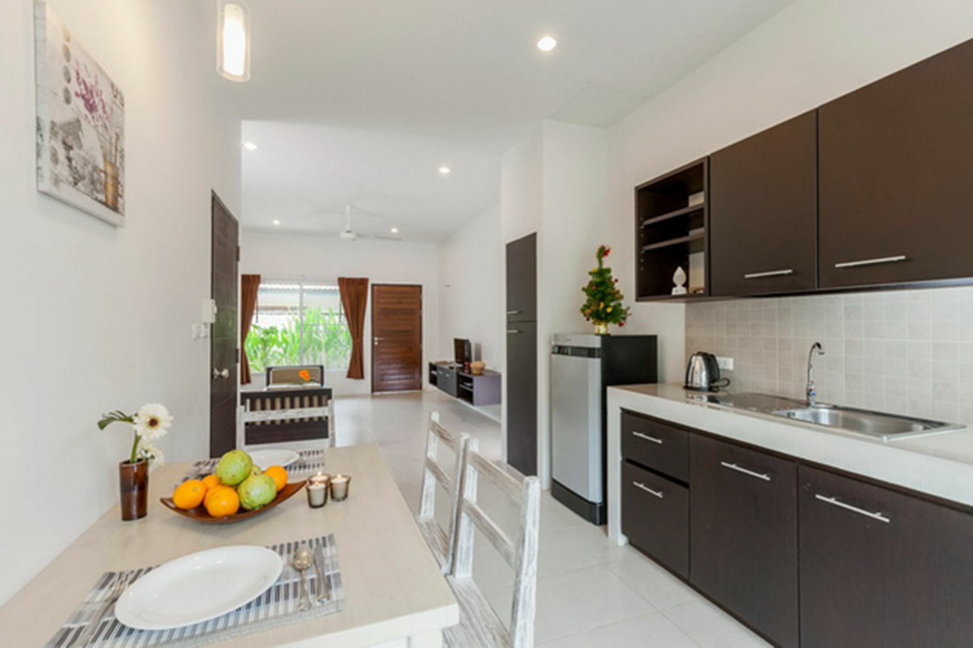 Chaofa West Apartment