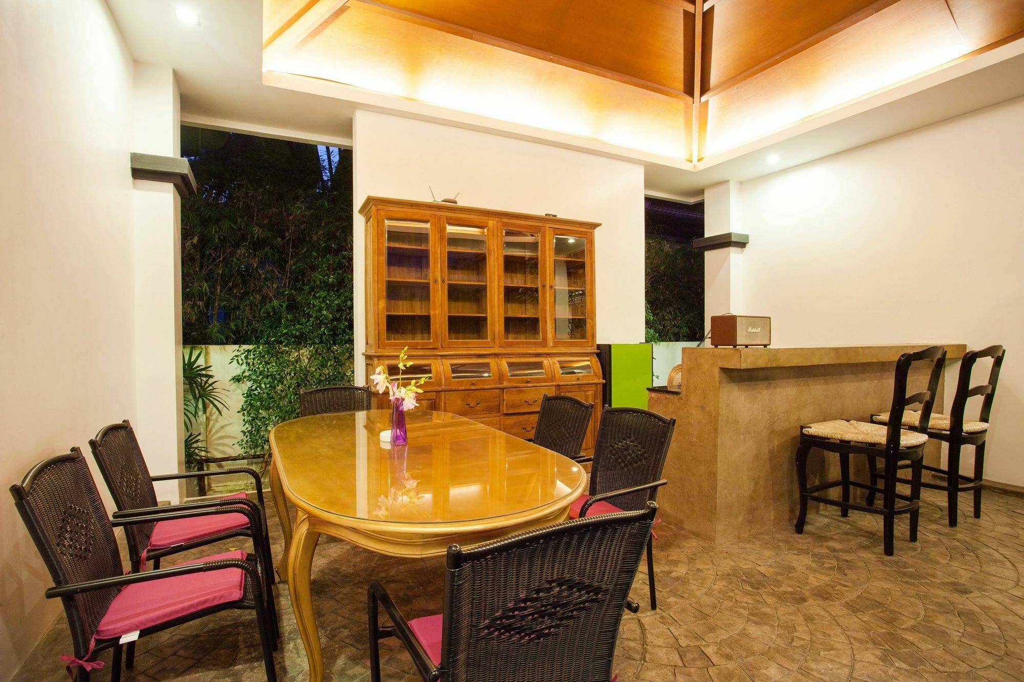 Jewels Phuket Surin Beach (Phuket)