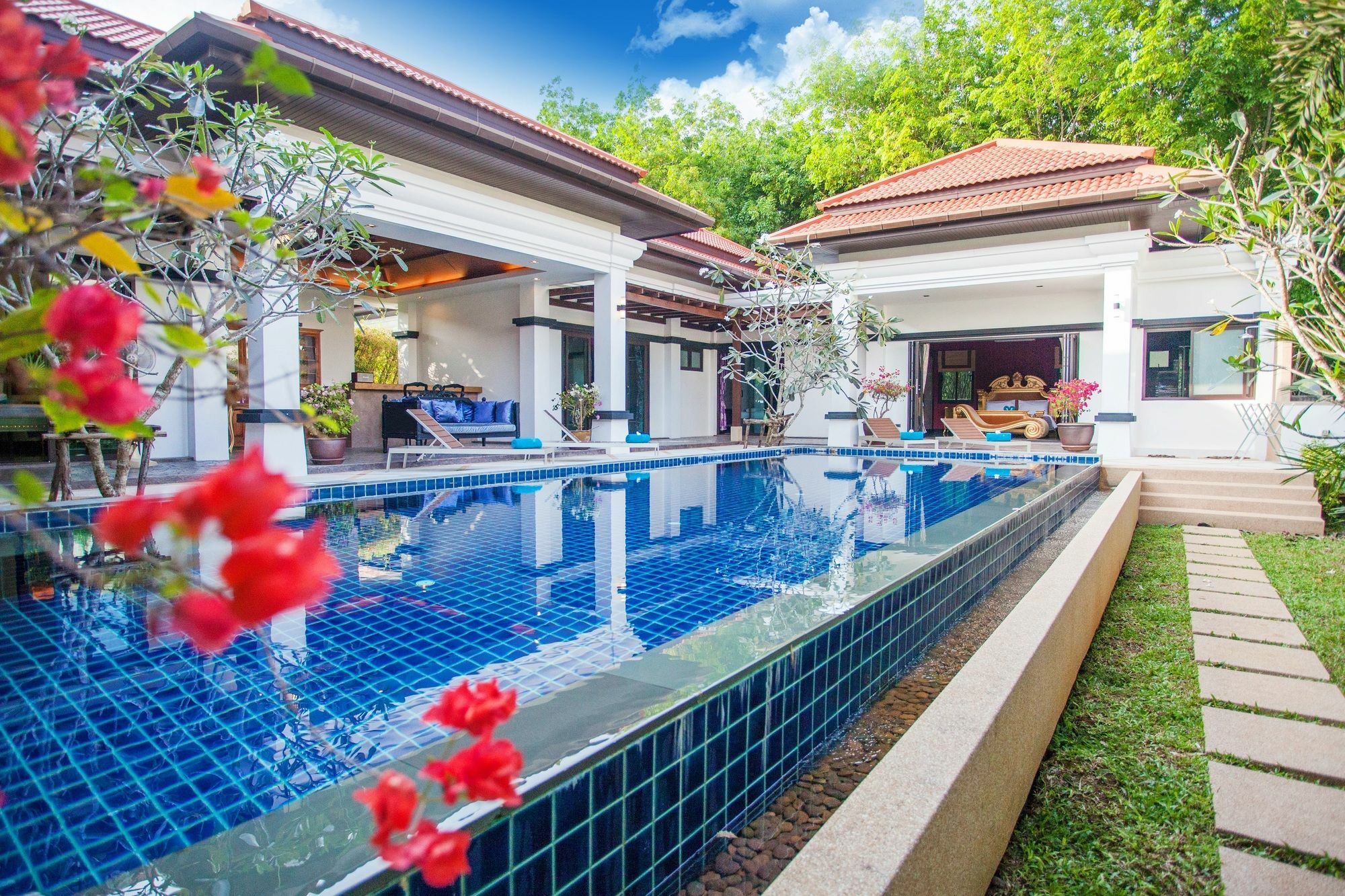 Jewels Phuket * Surin Beach (Phuket)