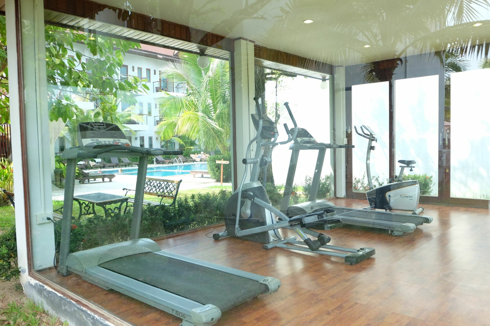 T-villa Phuket Nai Yang Apartment *